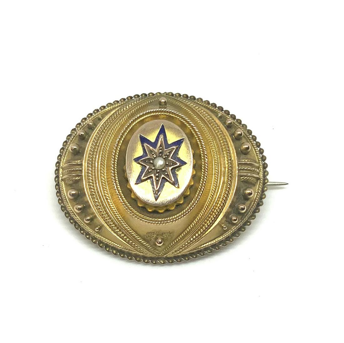 Victorian Mourning Pin w/Seed Pearl. (1 of 2)