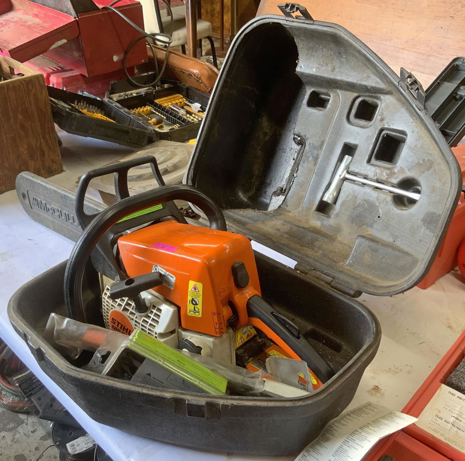 Stihl MS 250 Chain Saw, in Case. (1 of 1)