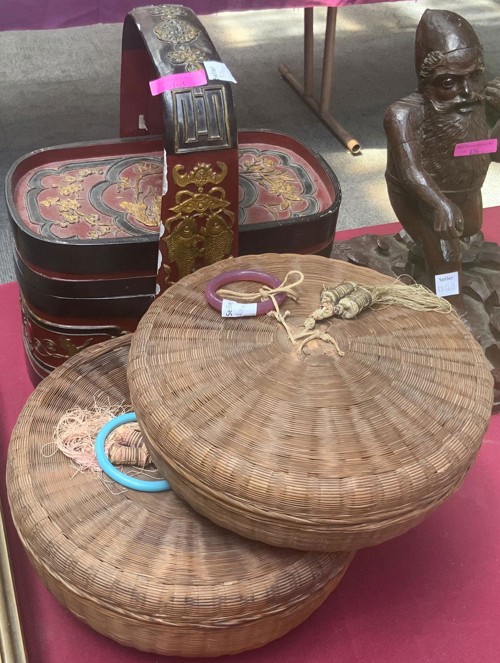 Lot: Chinese Food Basket & 2 Baskets. (1 of 1)