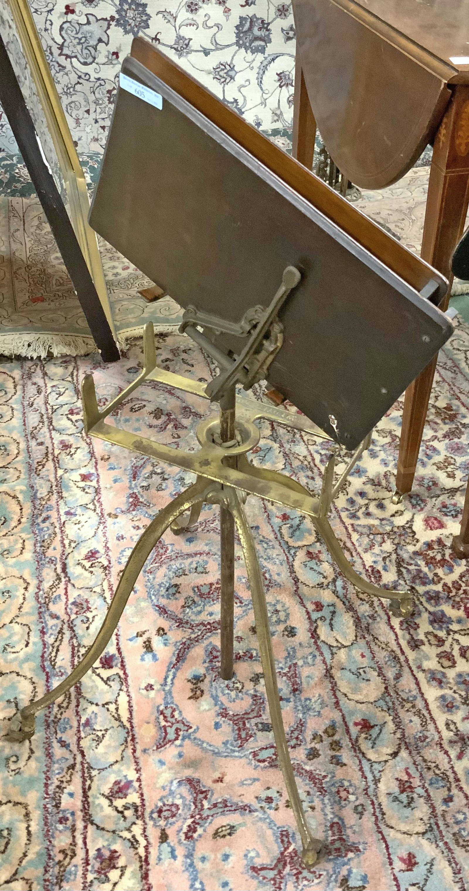Antique L.W. Noyes Adjustable Book Stand. (1 of 1)