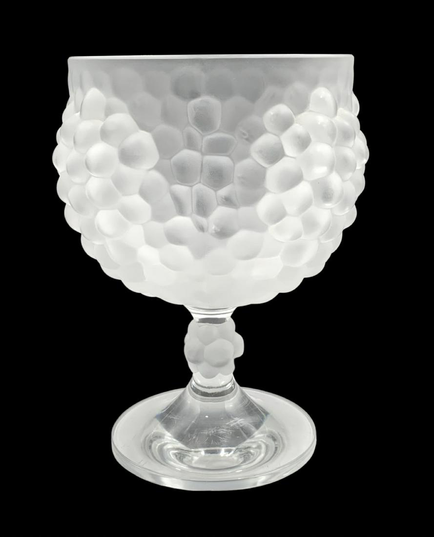 Lalique Crystal Pedestal Bowl w/ Grape Clusters. (1 of 2)