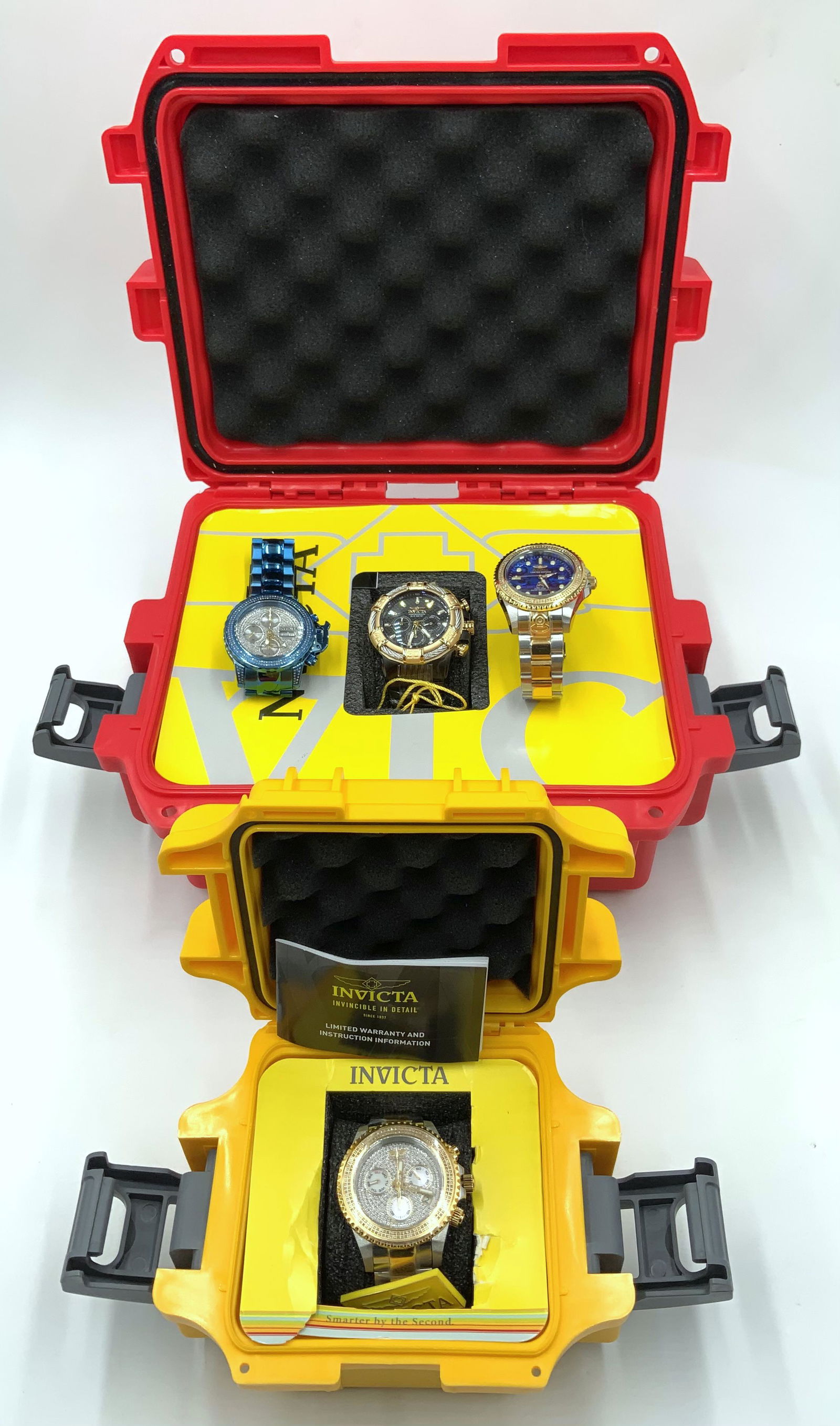 Lot of Invicta Watches, Cases, & Display Cases. (1 of 7)