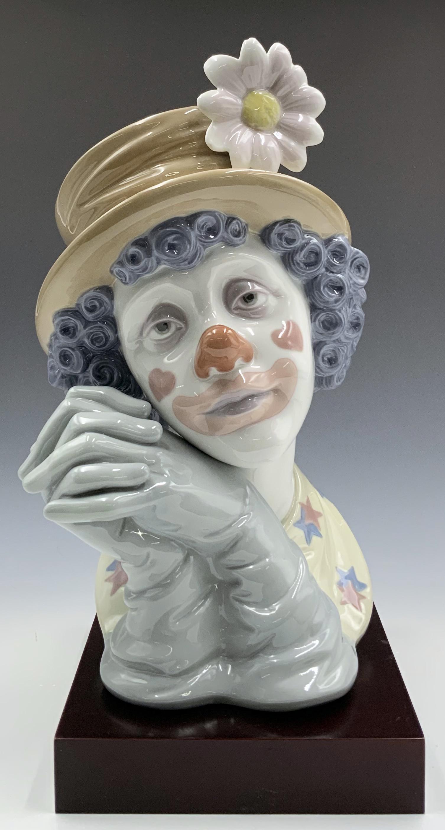 Lladro Melancholy Clown Bust w/ Wood Base. (1 of 3)