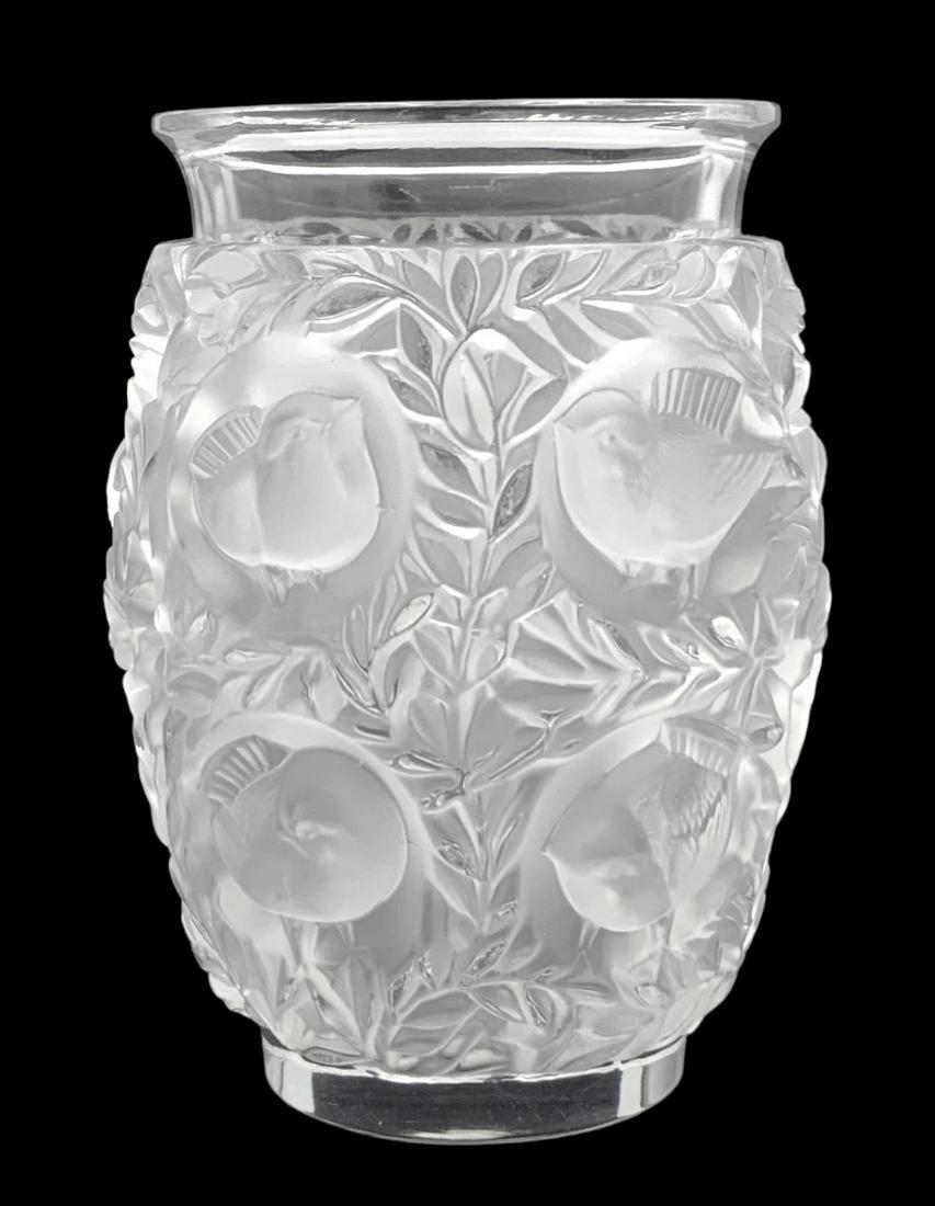 Lalique Crystal "Bagatelle" Vase w/ Sparrows. (1 of 2)