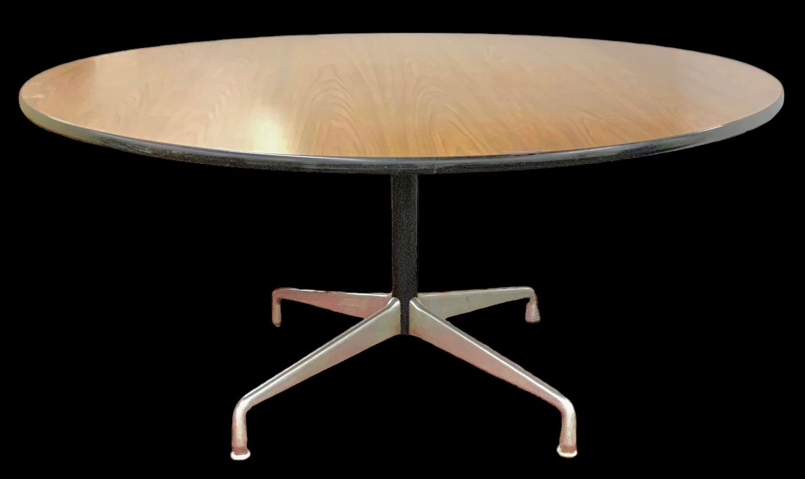 Herman Miller Dining or Conference Table. (1 of 2)