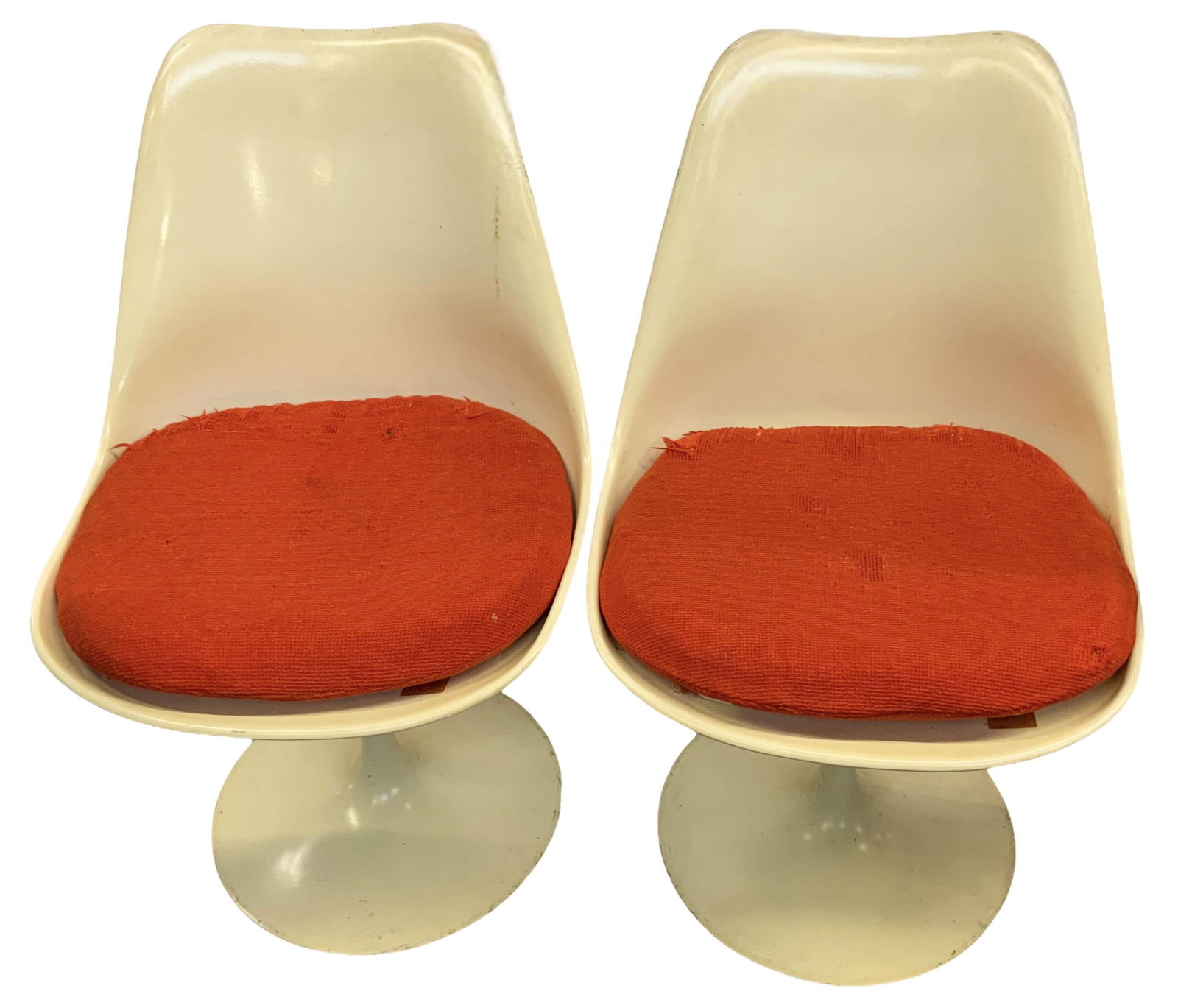 Pair of Knoll Saarinen Tulip Swivel Chairs. (1 of 1)