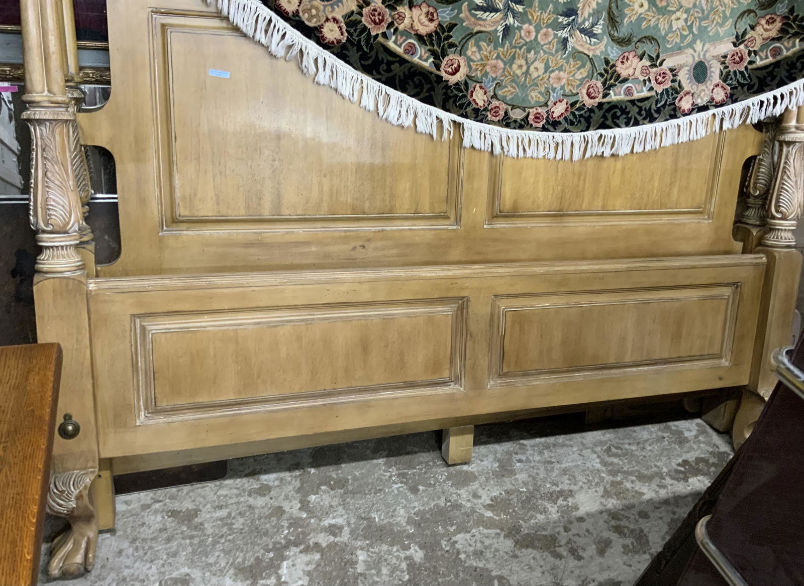 Light Finish King Size Light Wood 4-Poster Bed (1 of 1)