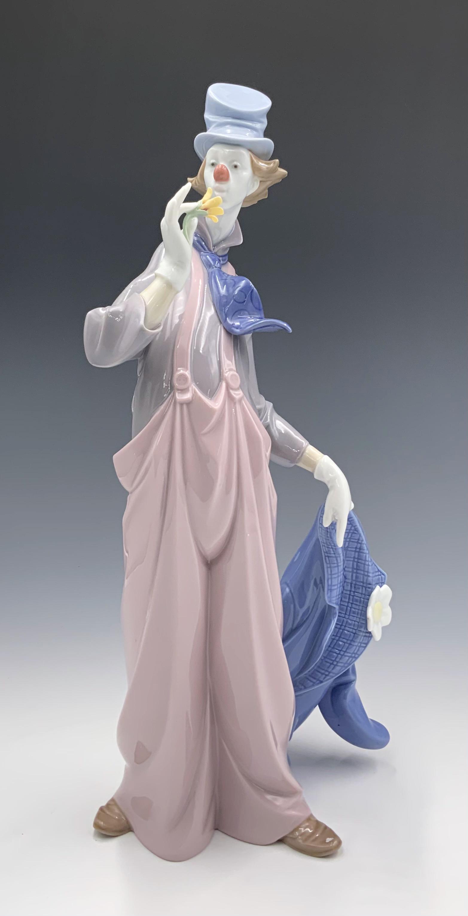 Lladro Clown Figurine w/ Box. (1 of 3)