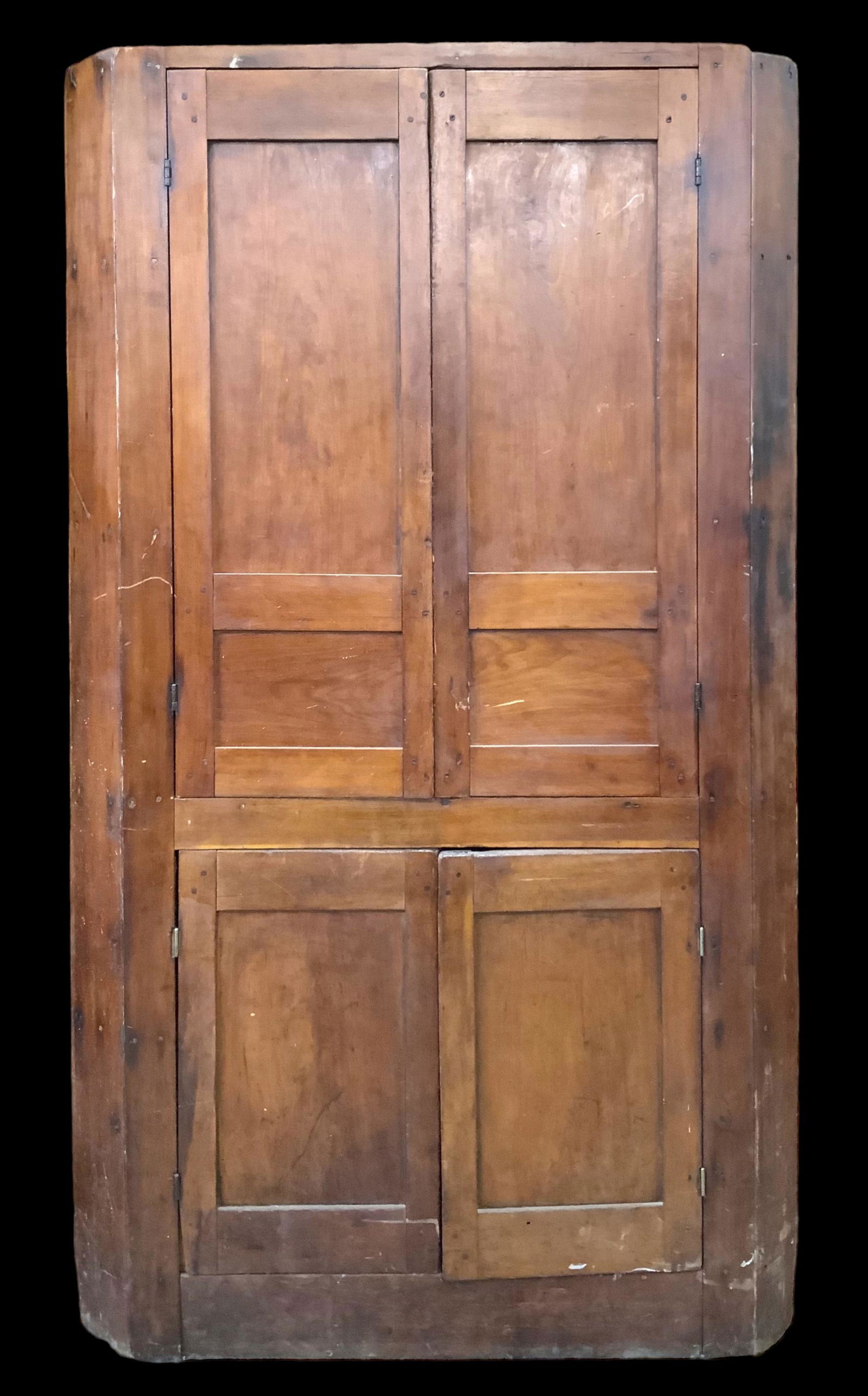 New England Style Primitive Corner Cabinet. (1 of 2)