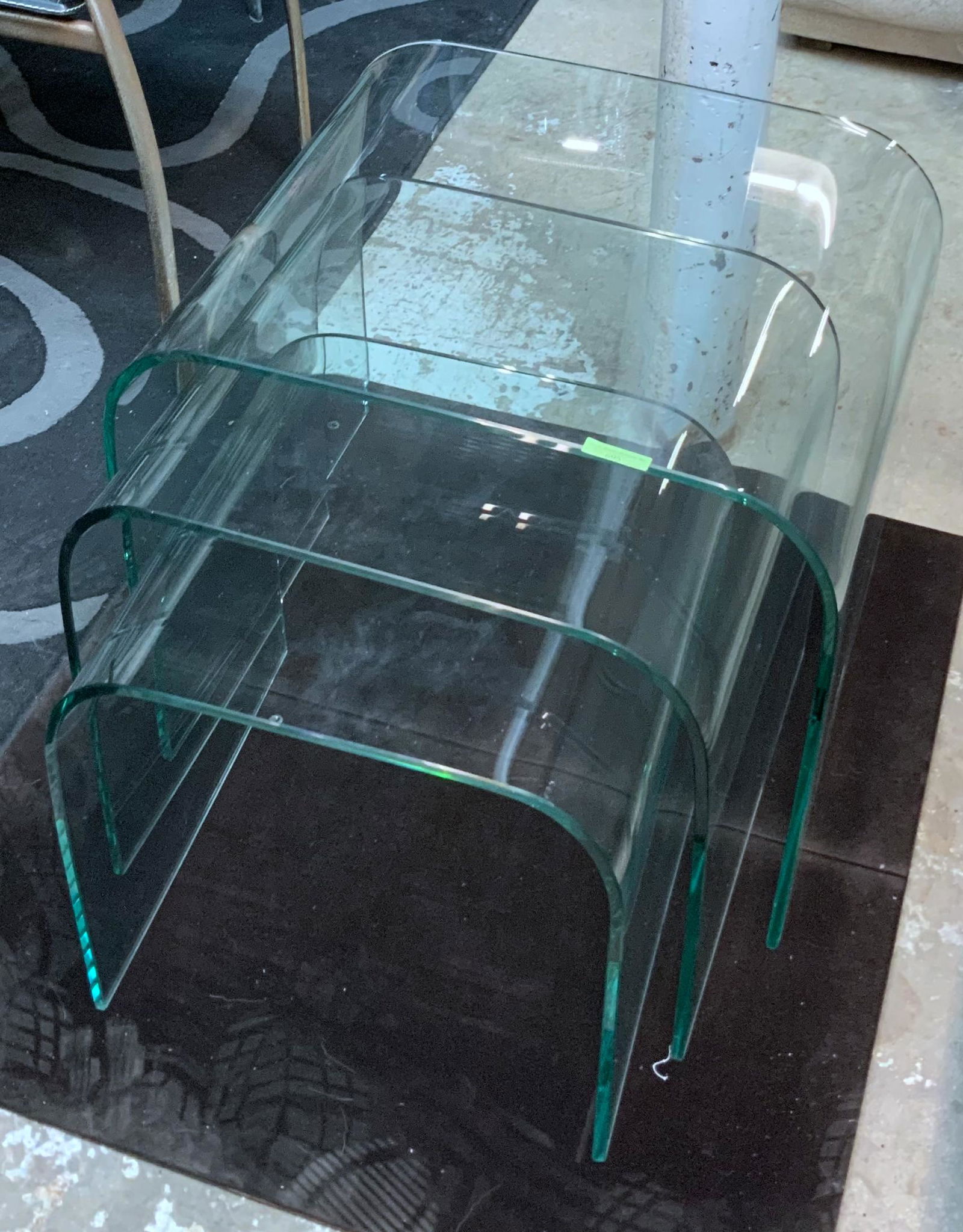 Set of Glass Waterfall Nesting Side Tables. (1 of 1)