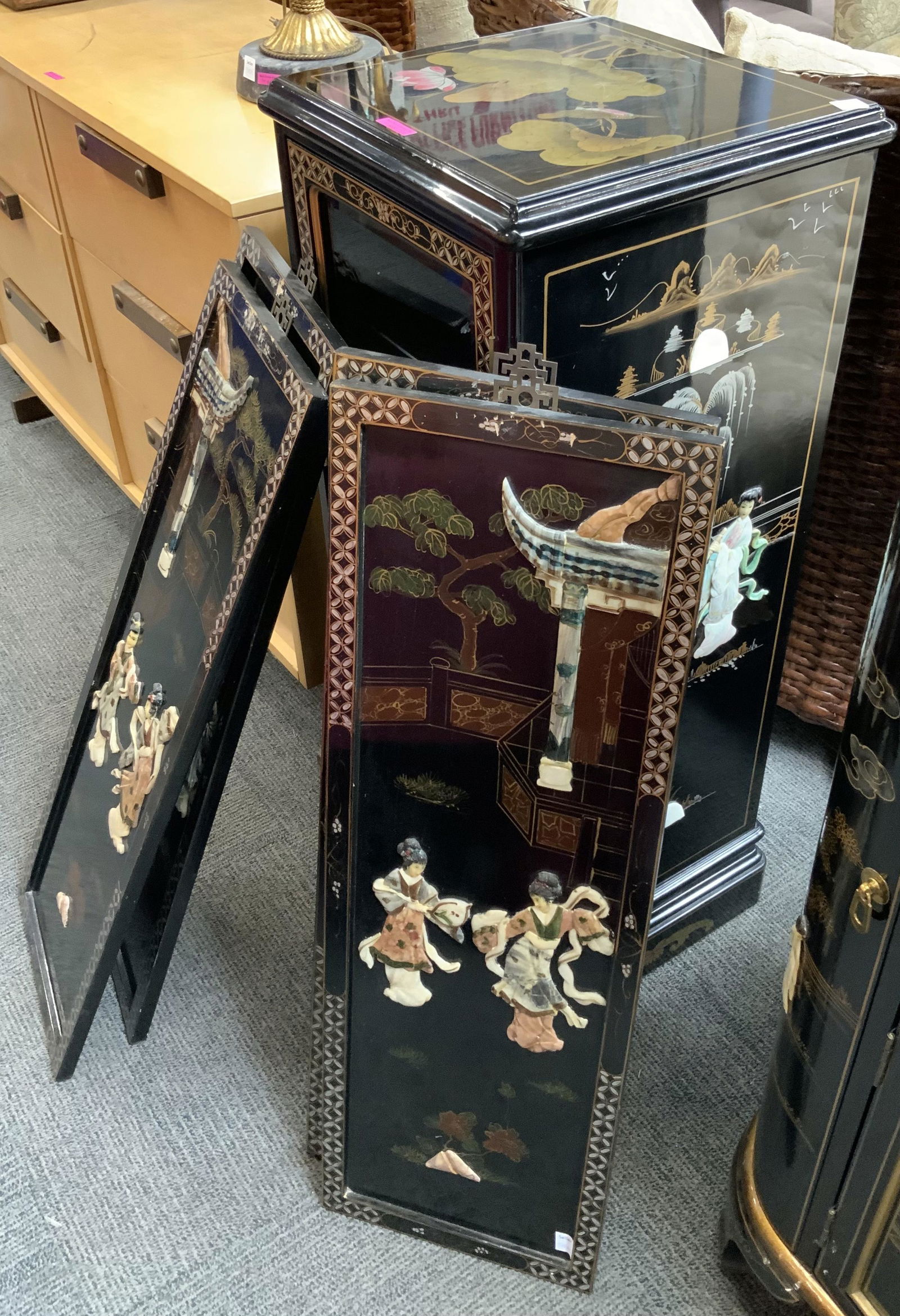Rotating Asian Style Cabinet & Decorative Plaques. (1 of 3)