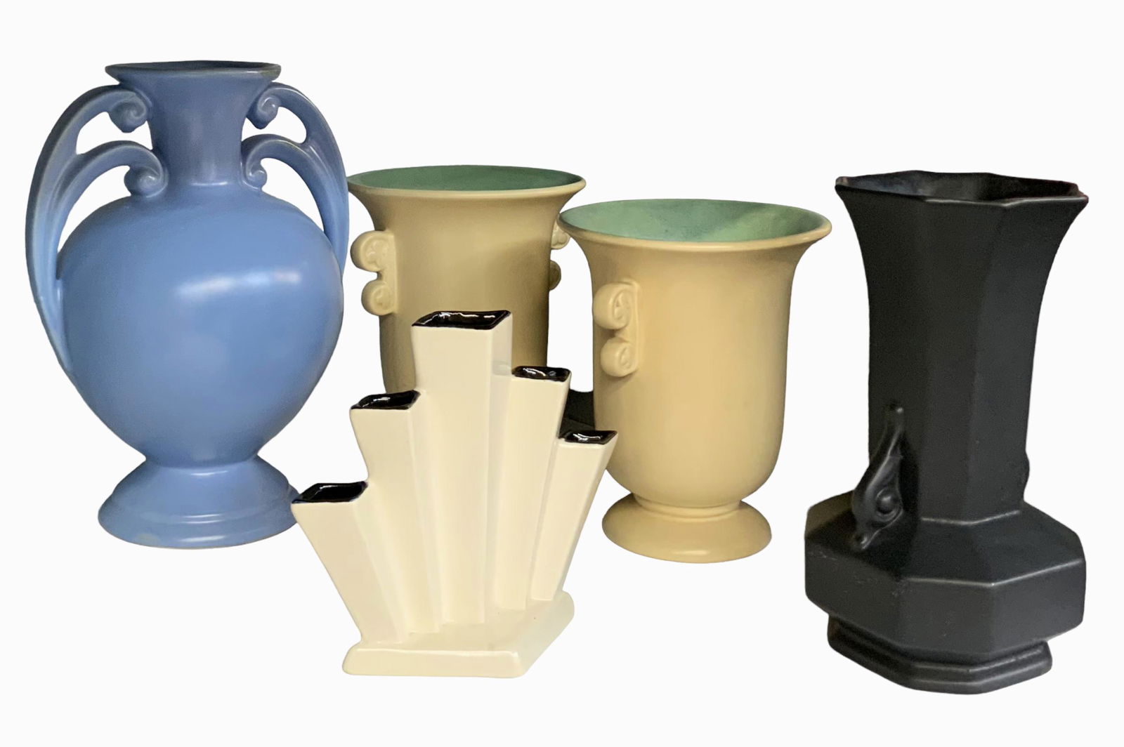 Lot: 5 Pcs. of Rumrill Pottery. (1 of 1)