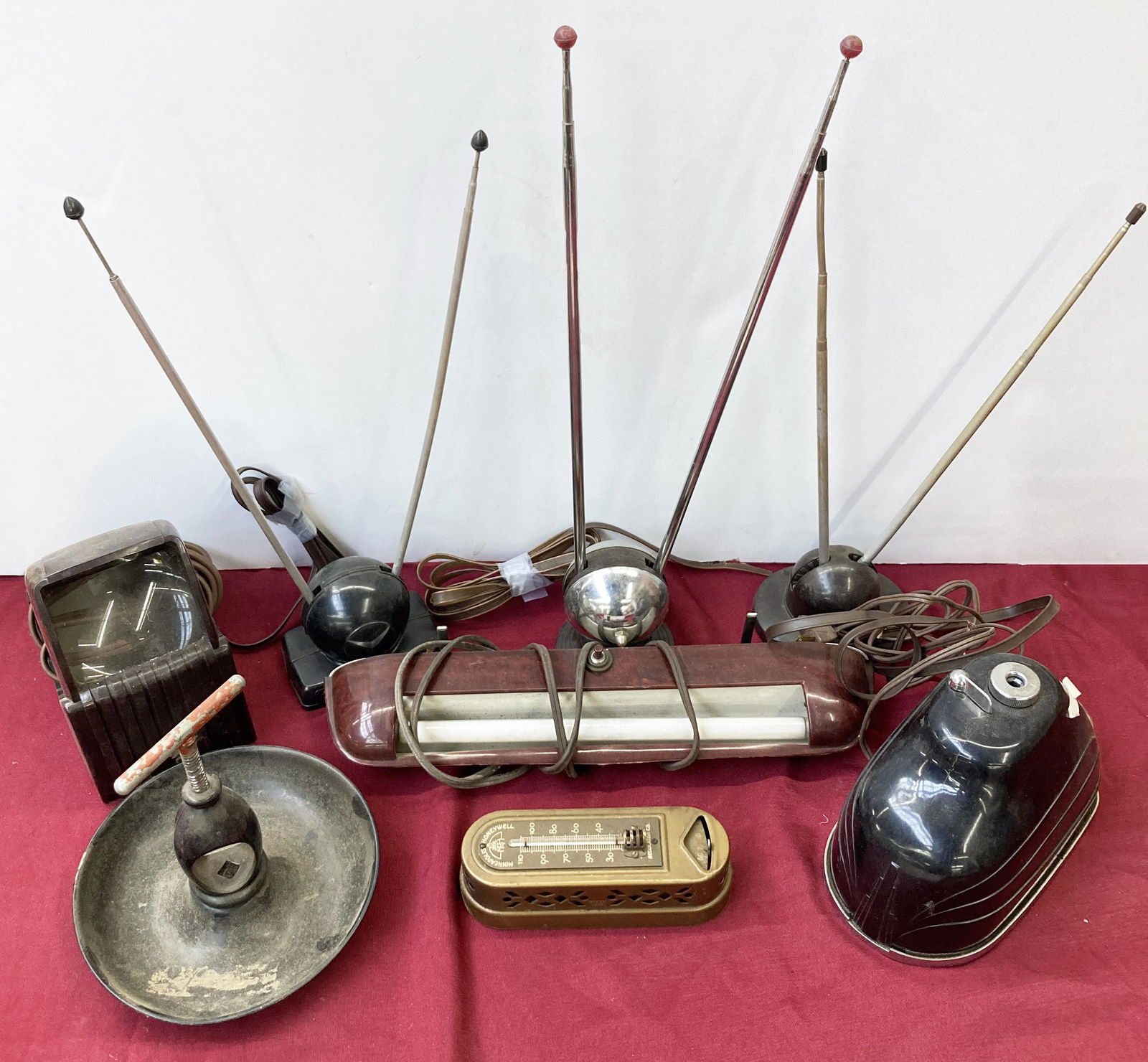 Lot: Rabbit Ear Antennae, Vintage Thermometer, etc (1 of 1)