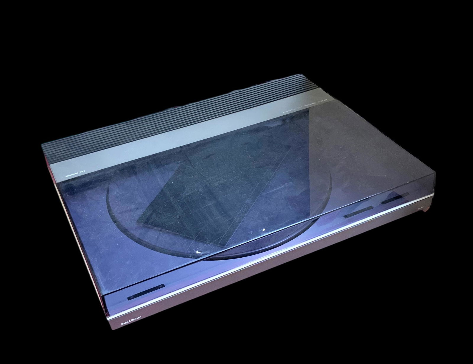 Bang & Olufsen Beogram TX2 Turntable. (1 of 2)