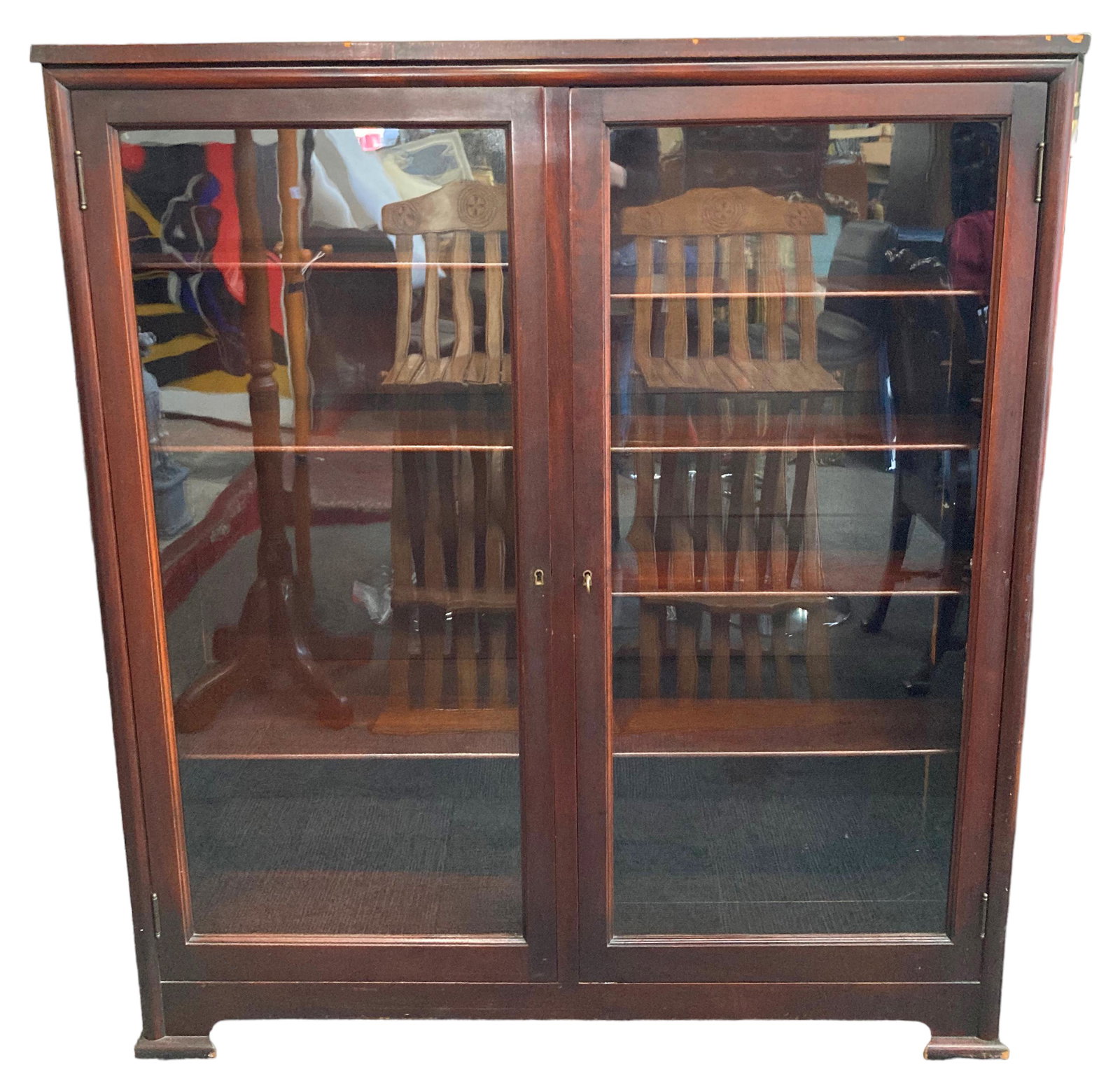 Mahagony Bookcase w/ Two Doors. (1 of 3)