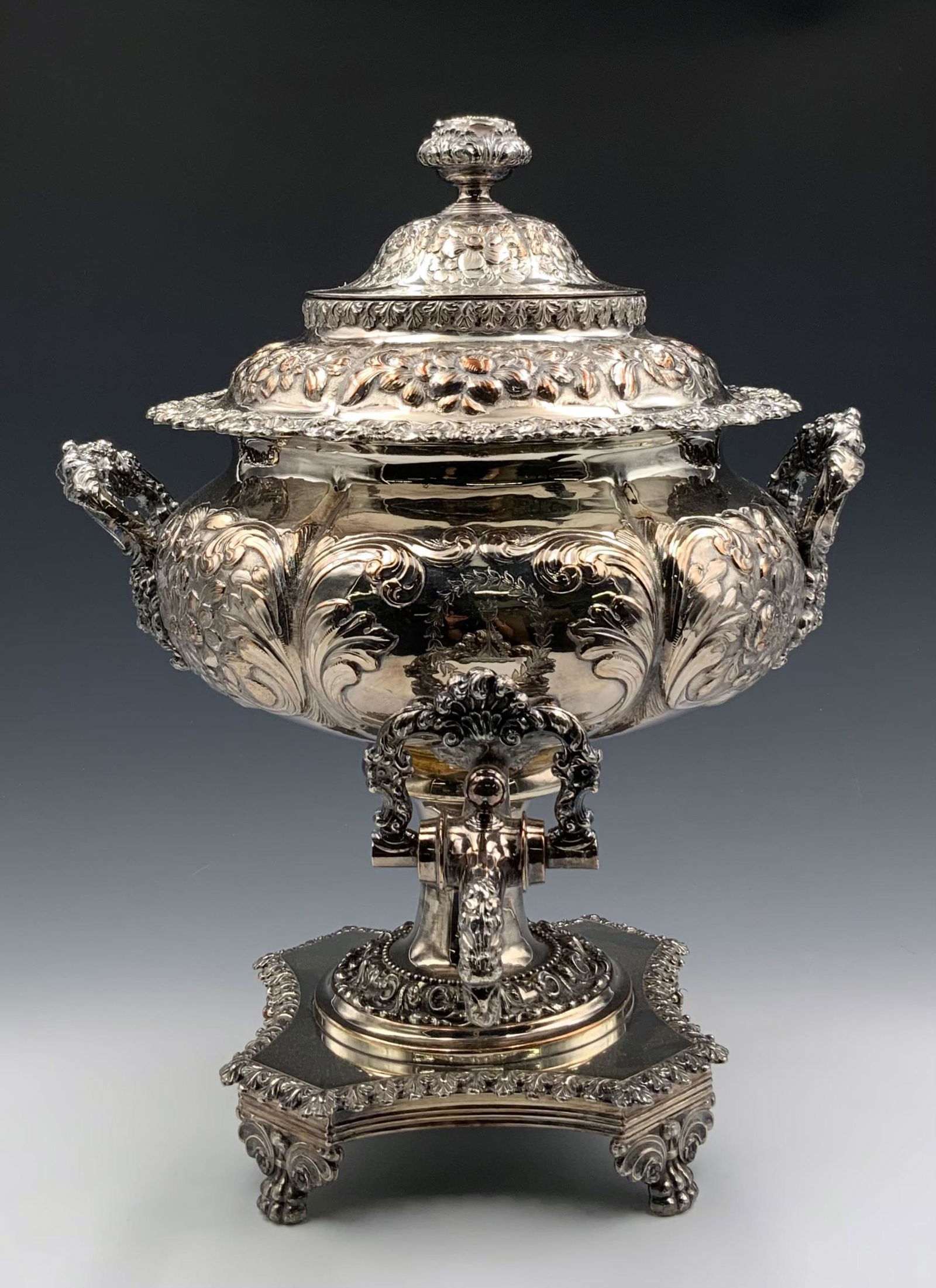 Ornate Silverplate Repousse Hot Water Samovar. (1 of 5)