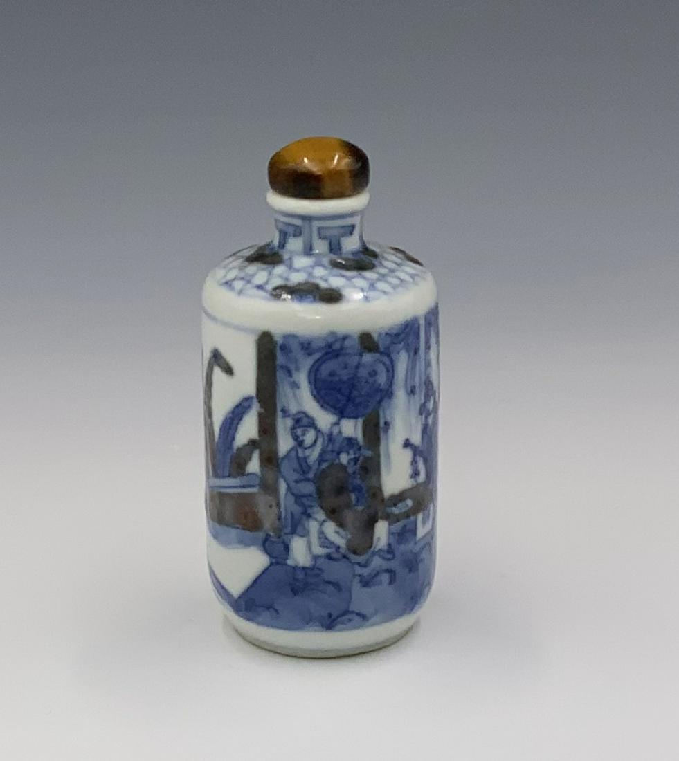 Chinese Iron Red, Blue & White Snuff Bottle. (1 of 5)