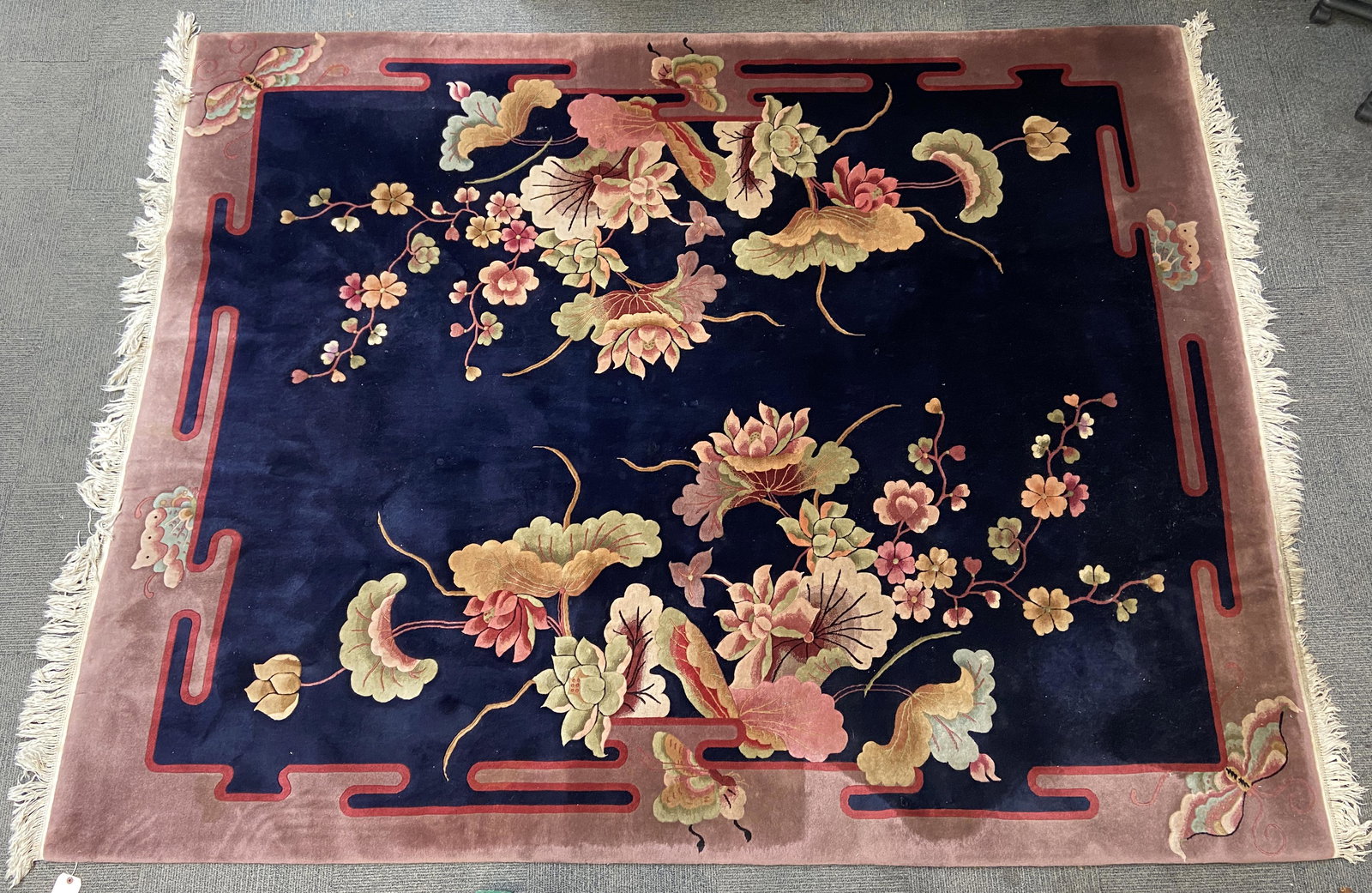 8' 1" x 10' 1" Chinese Art Deco Rug. (1 of 4)