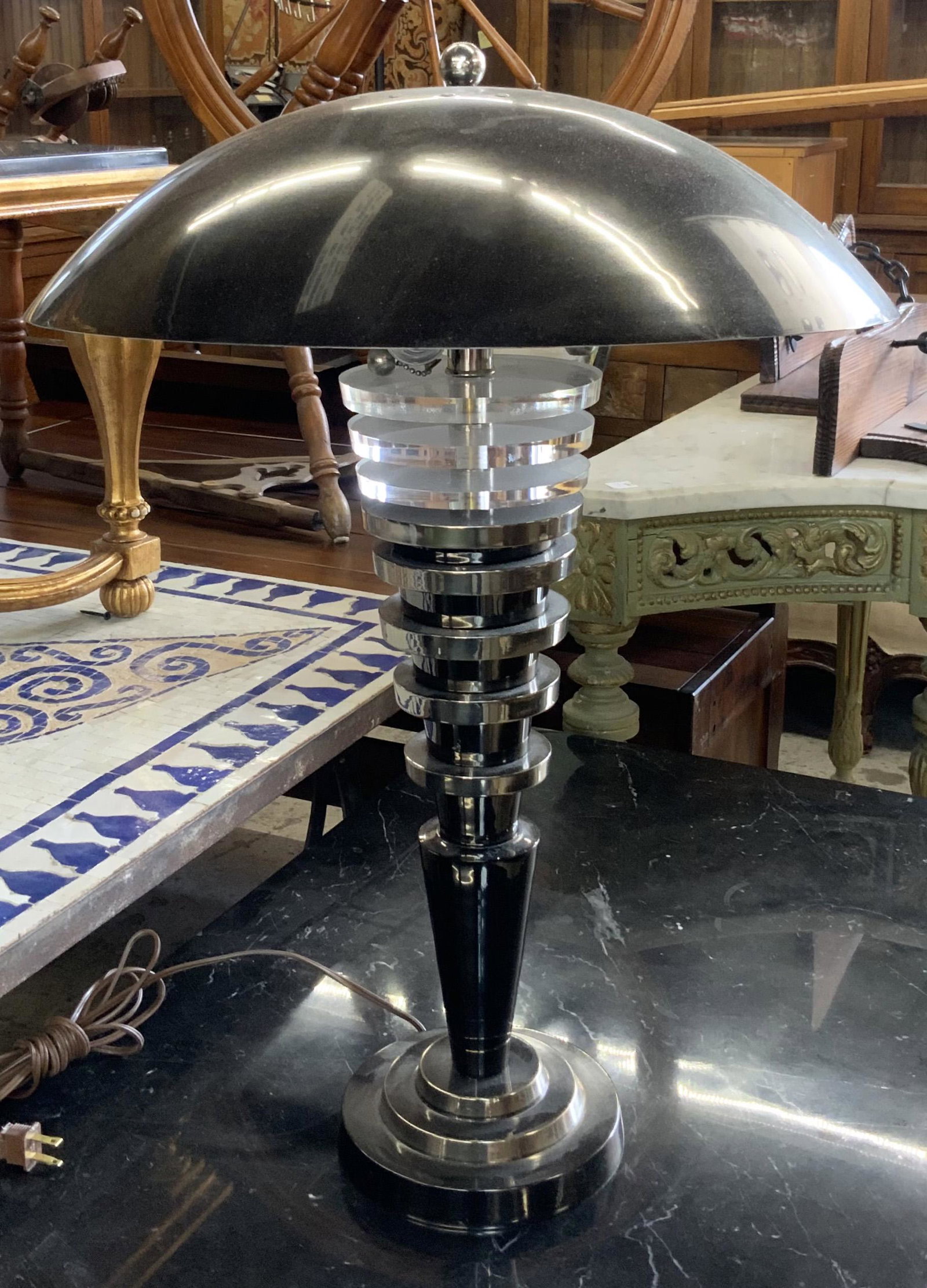 Silver & Lucite Mid-Century? Table Lamp. (1 of 1)