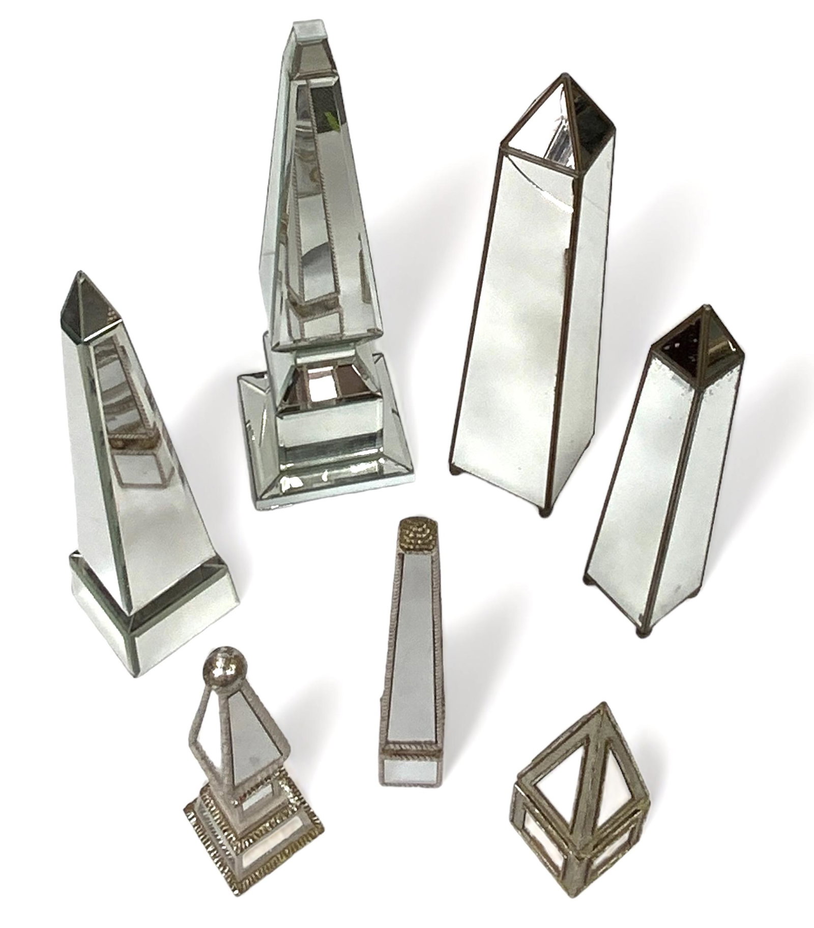 7 Pc. Assortment of Mirrored Obelisks. (1 of 3)