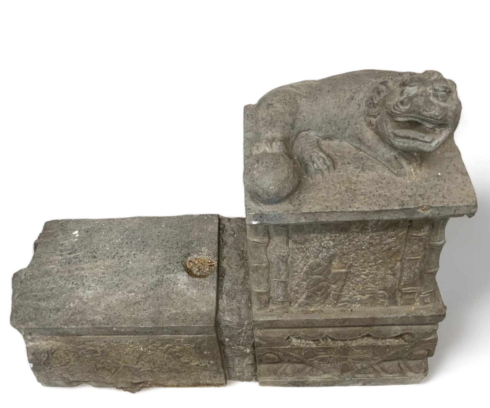 Asian Architectural Foo Dog Concrete Statue. (1 of 1)