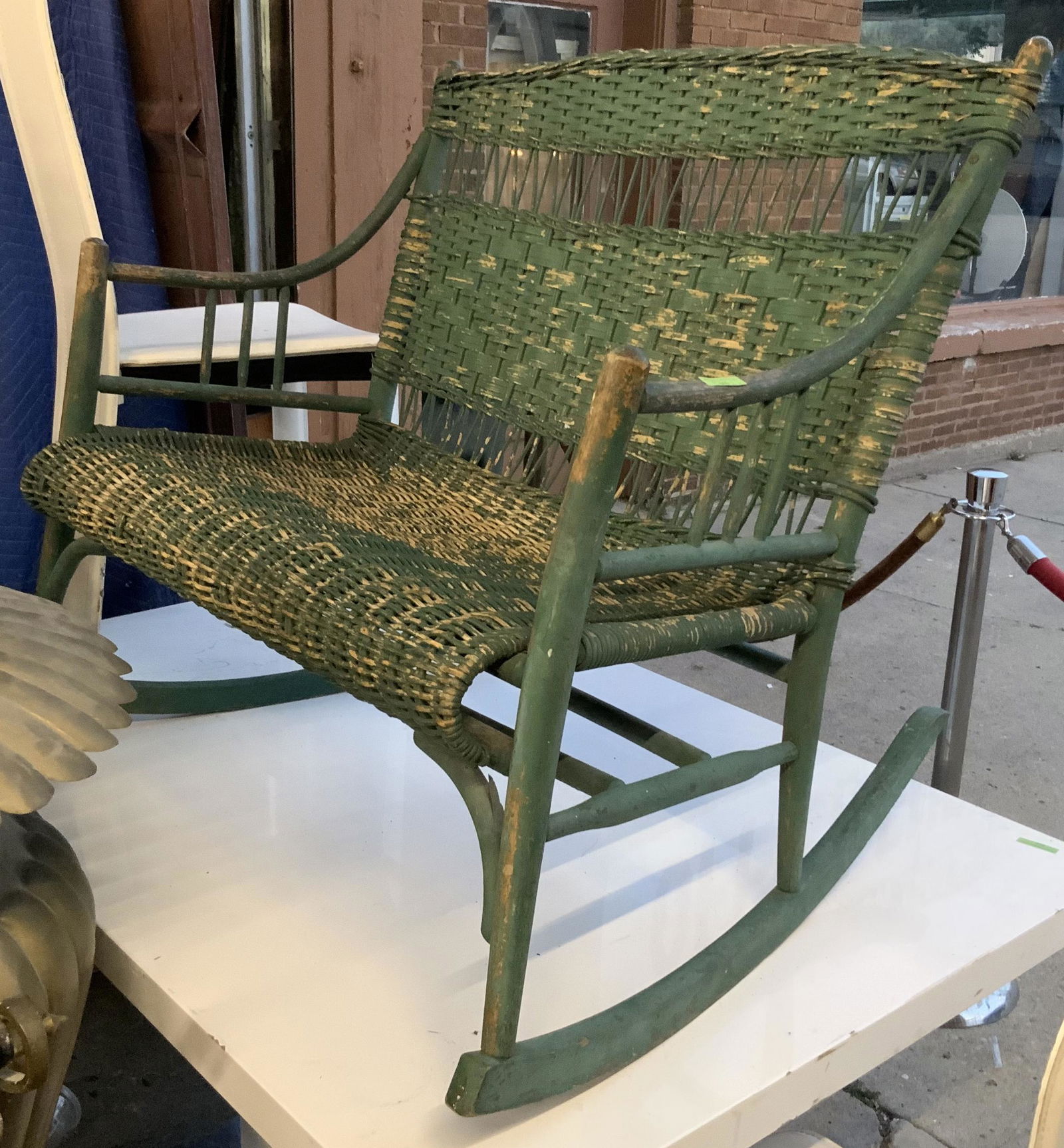 Primitive Wicker Rocking Bench. (1 of 1)