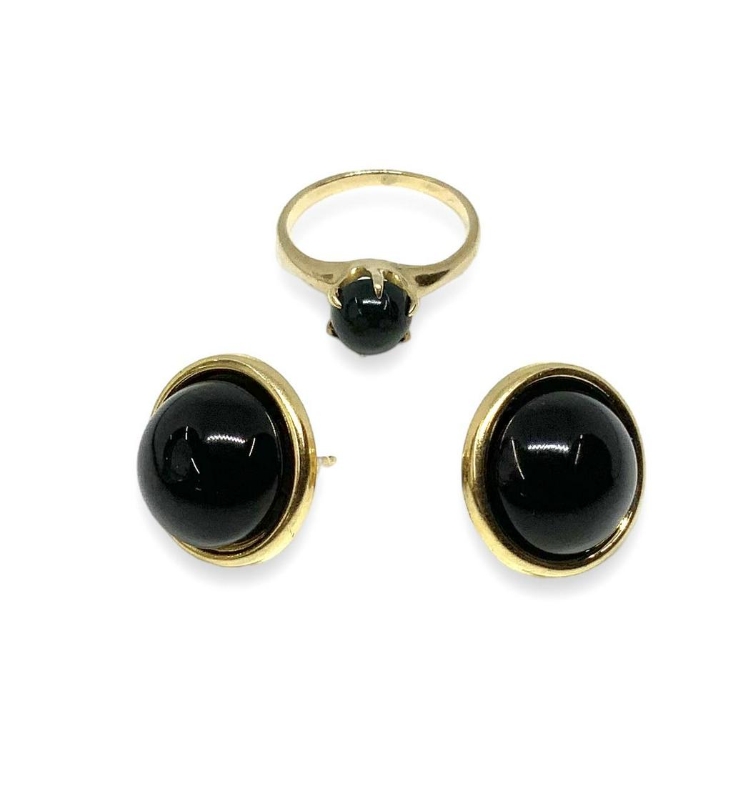 Lot: 8K Onyx Ring & Pair of 14K Onyx Earrings. (1 of 3)