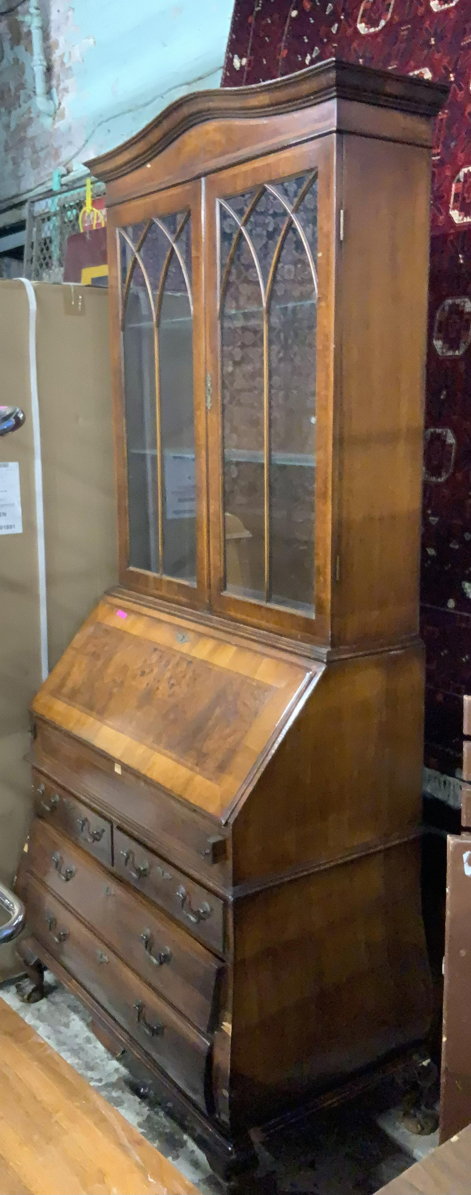 Banded Dropfront Secretary Desk. (1 of 1)