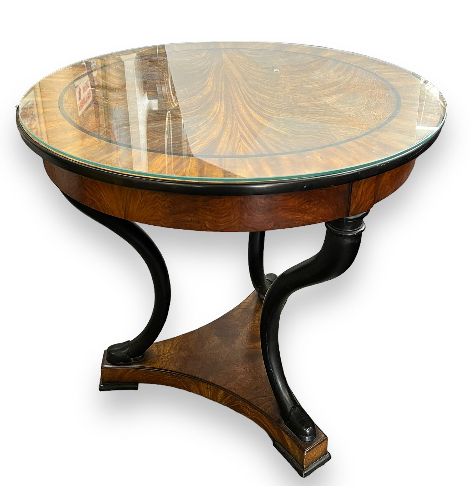 Biedermeier Style Alfonso Marina Circular Table. (1 of 3)