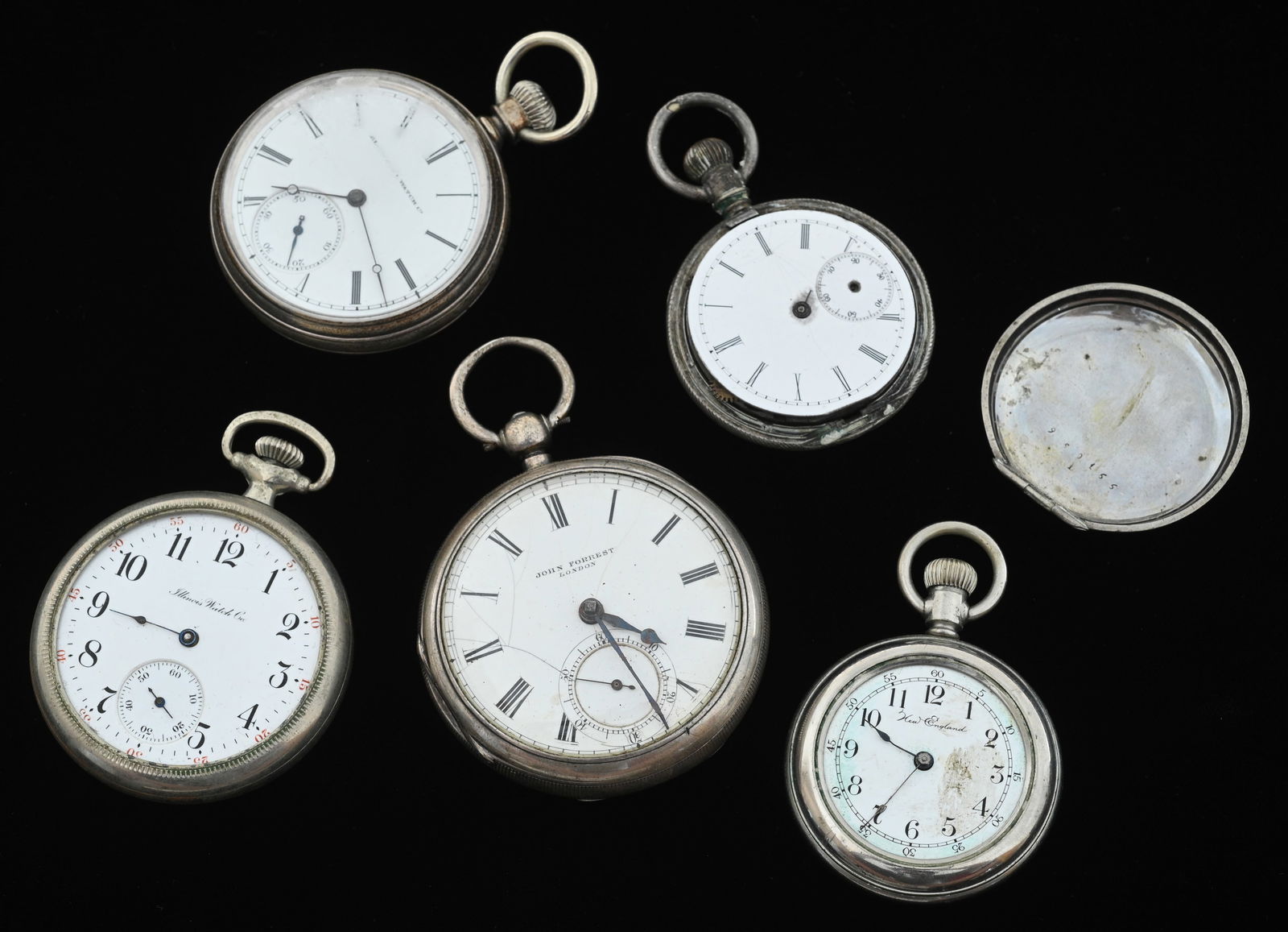 Lot: 5 Antique Pocketwatches, some Silver. (1 of 2)