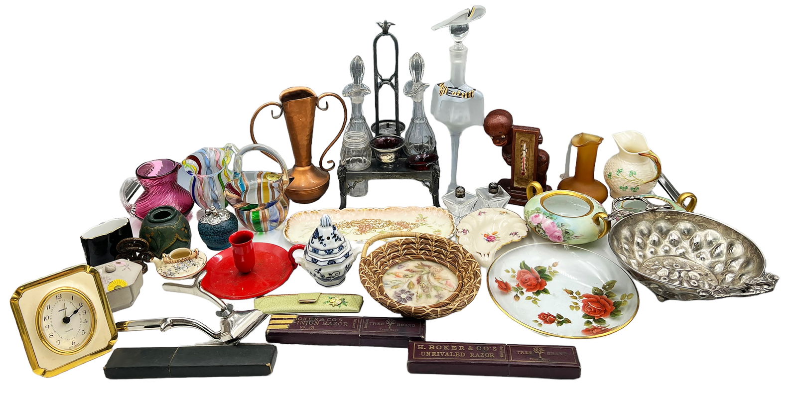 Lot: Assorted Art Glass, Porcelain, Collectibles. (1 of 16)