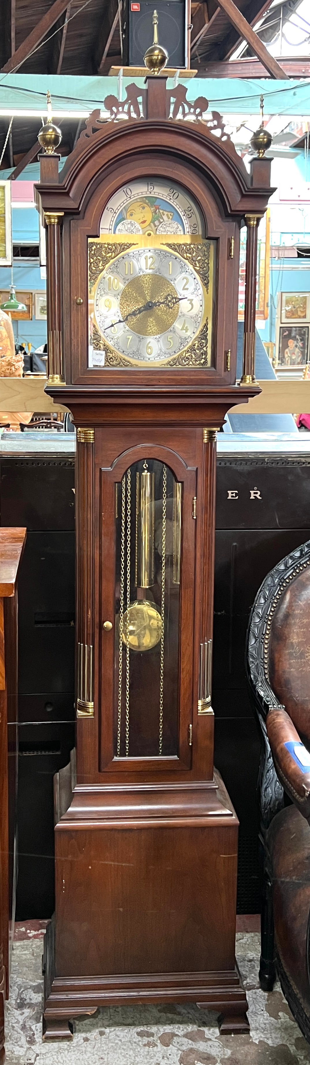 Colonial Grandmother Clock. (1 of 2)
