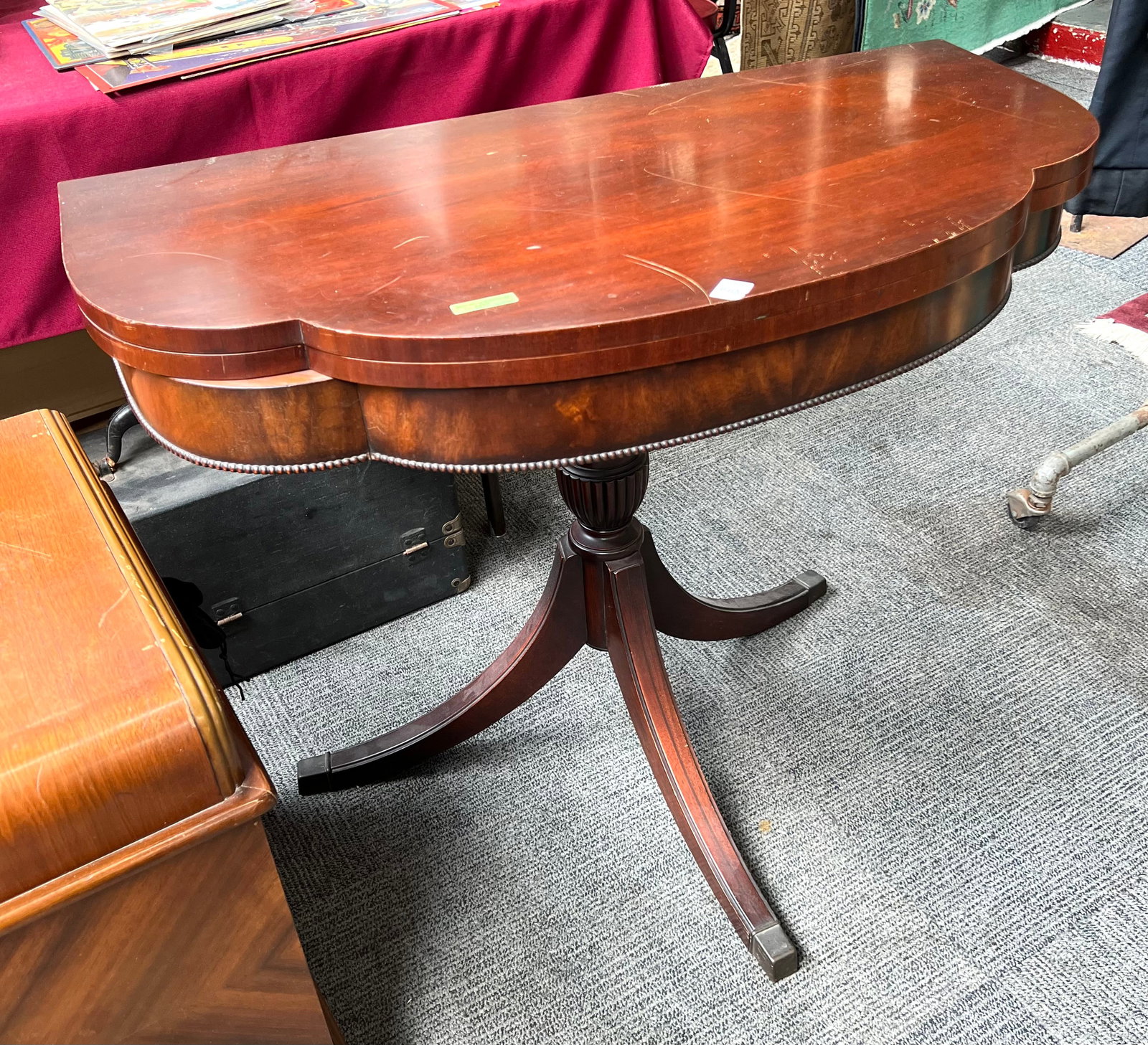 Mahogany Flip Top Game Table. (1 of 1)