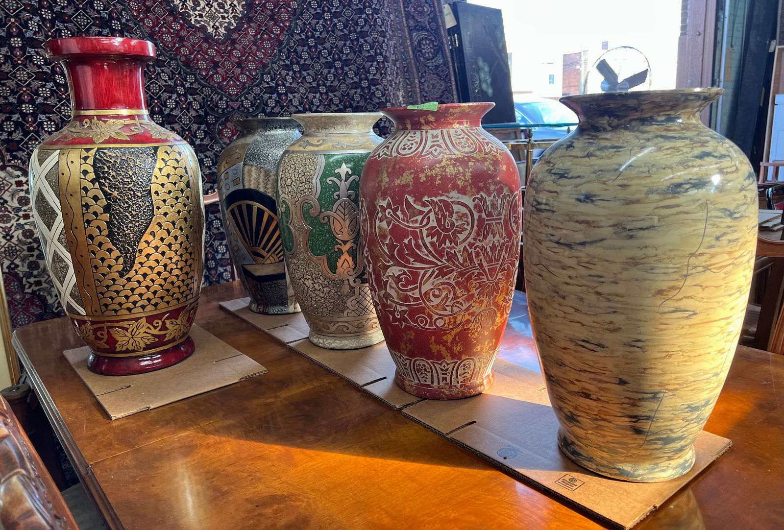 Lot of Vases, including Kalifano. (1 of 1)