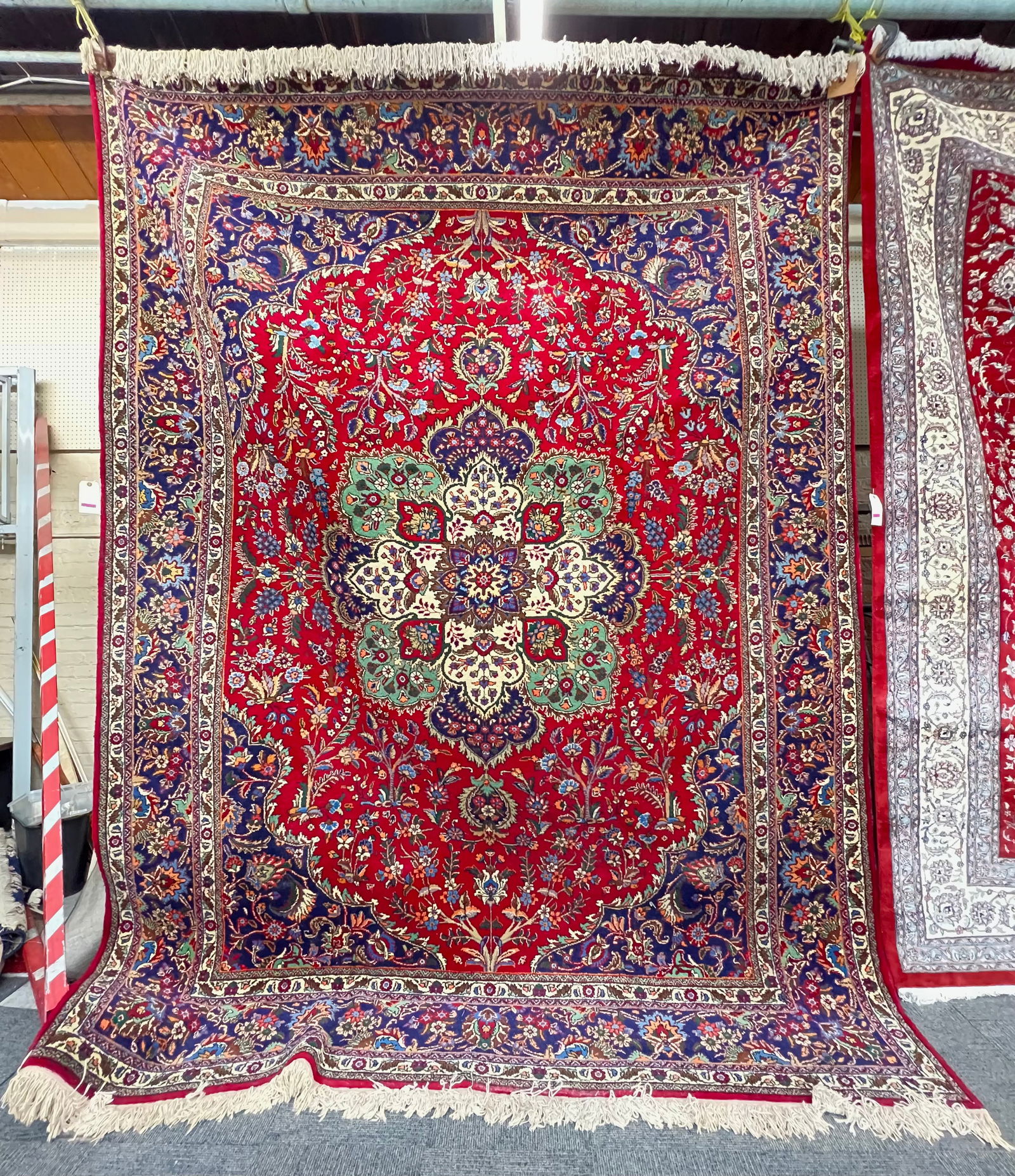9' 9" x 13' 1" Red & Blue Indo Tabriz Rug. (1 of 3)
