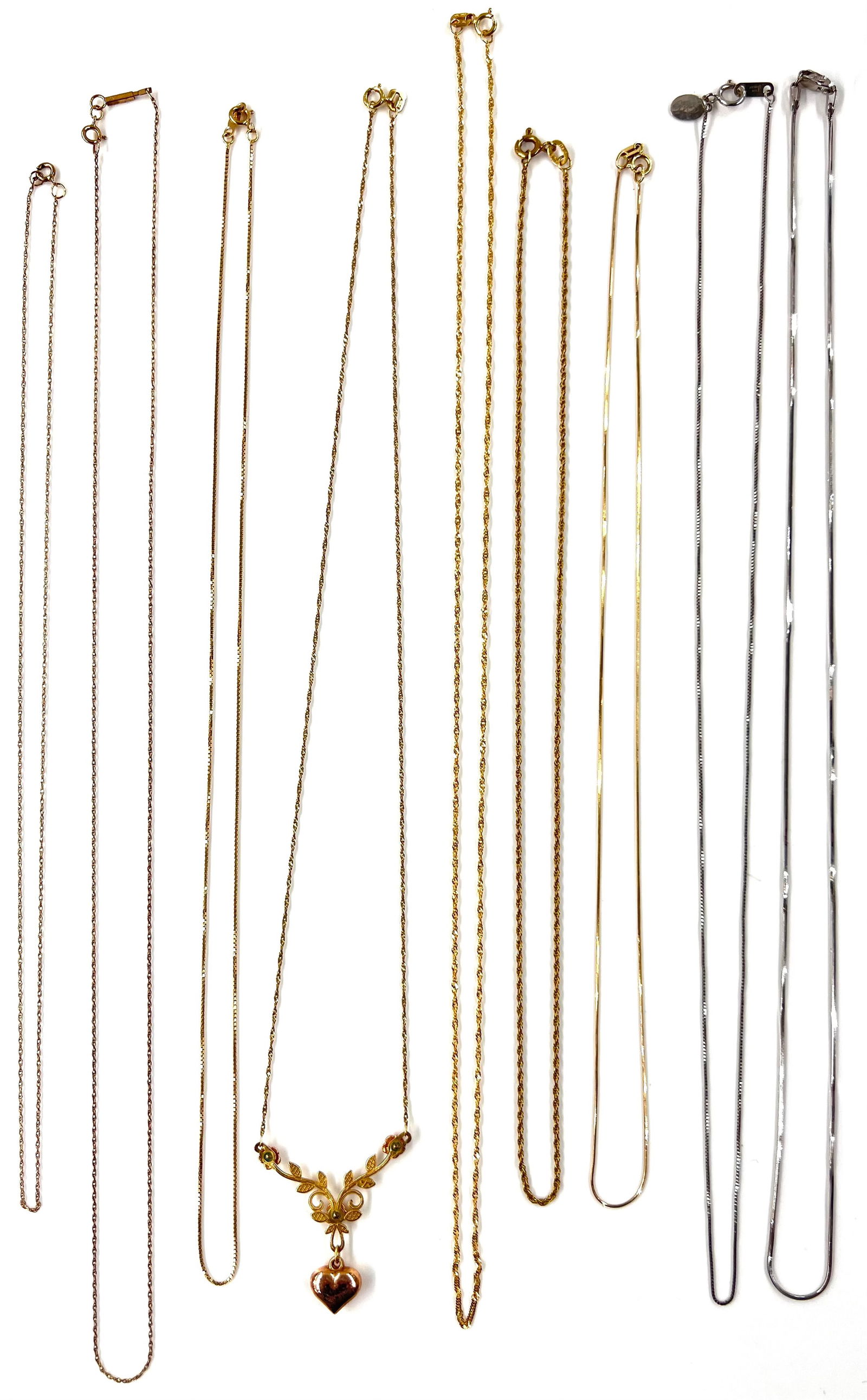 Lot of 8 Thin Gold Chains or Necklaces. (1 of 2)
