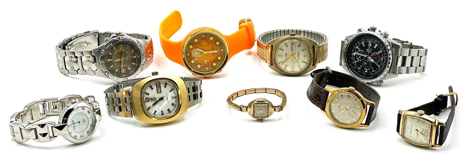 Lot of Mostly Men's Watches, all Ticking. (1 of 2)