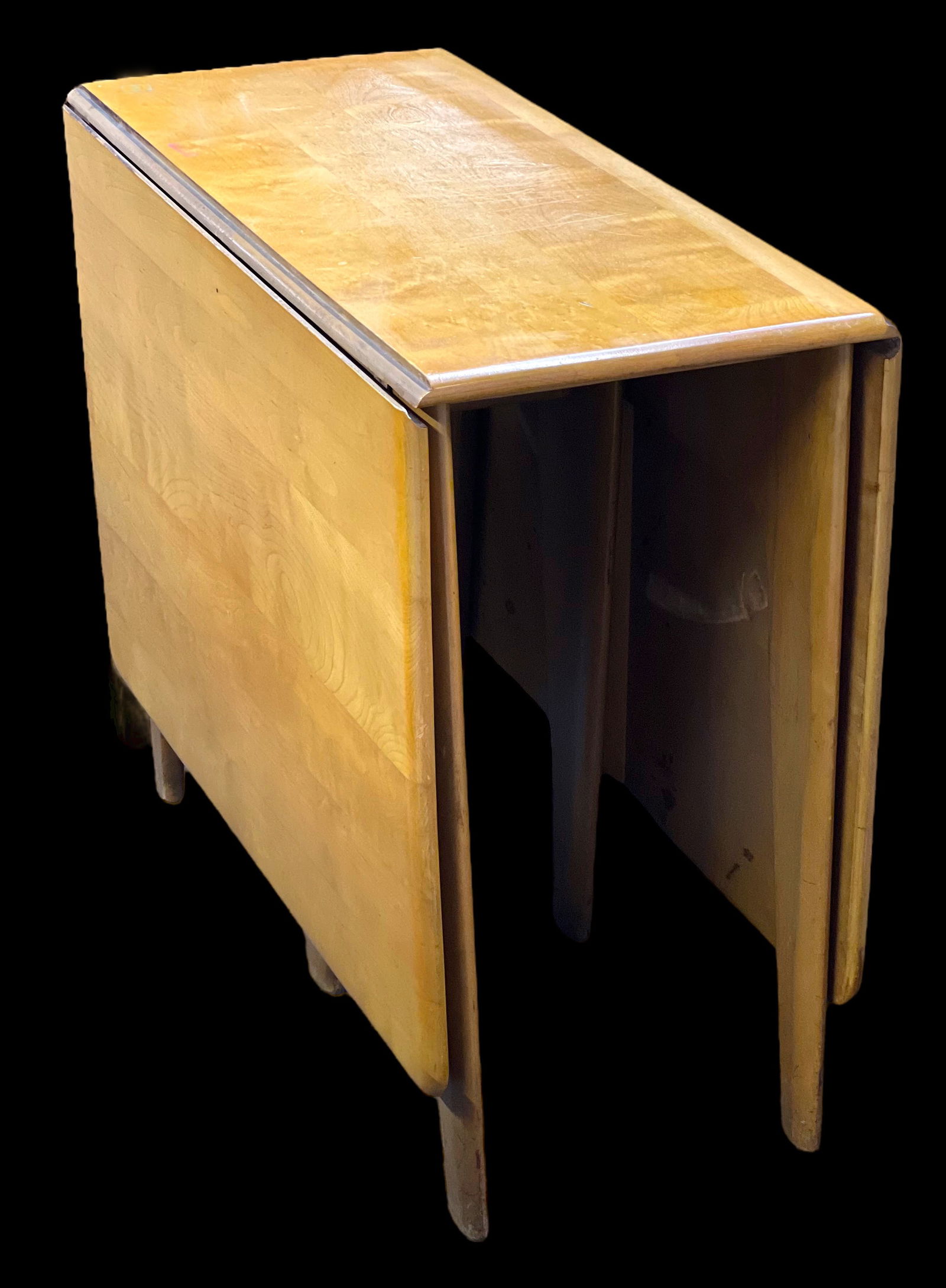 Heywood Wakefield Dropleaf Table. (1 of 1)