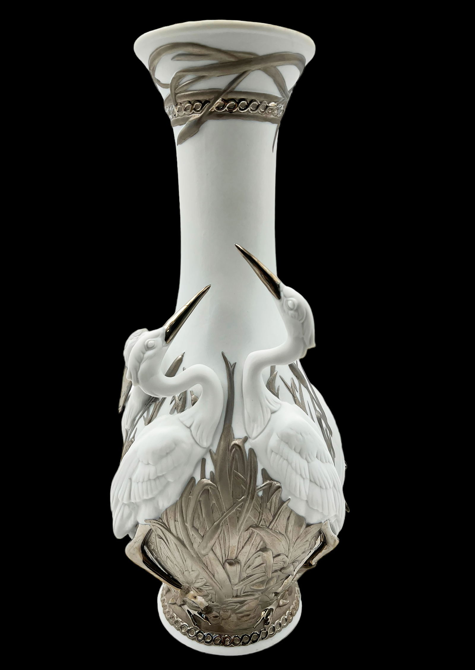 Lladro Heron's Realm Vase w/ Silver Luster. (1 of 4)