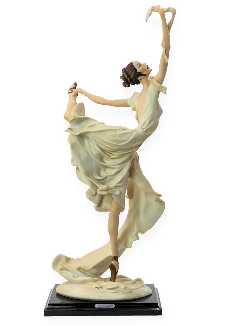 Giuseppe Armani Figure, "The Ballerina". (1 of 3)