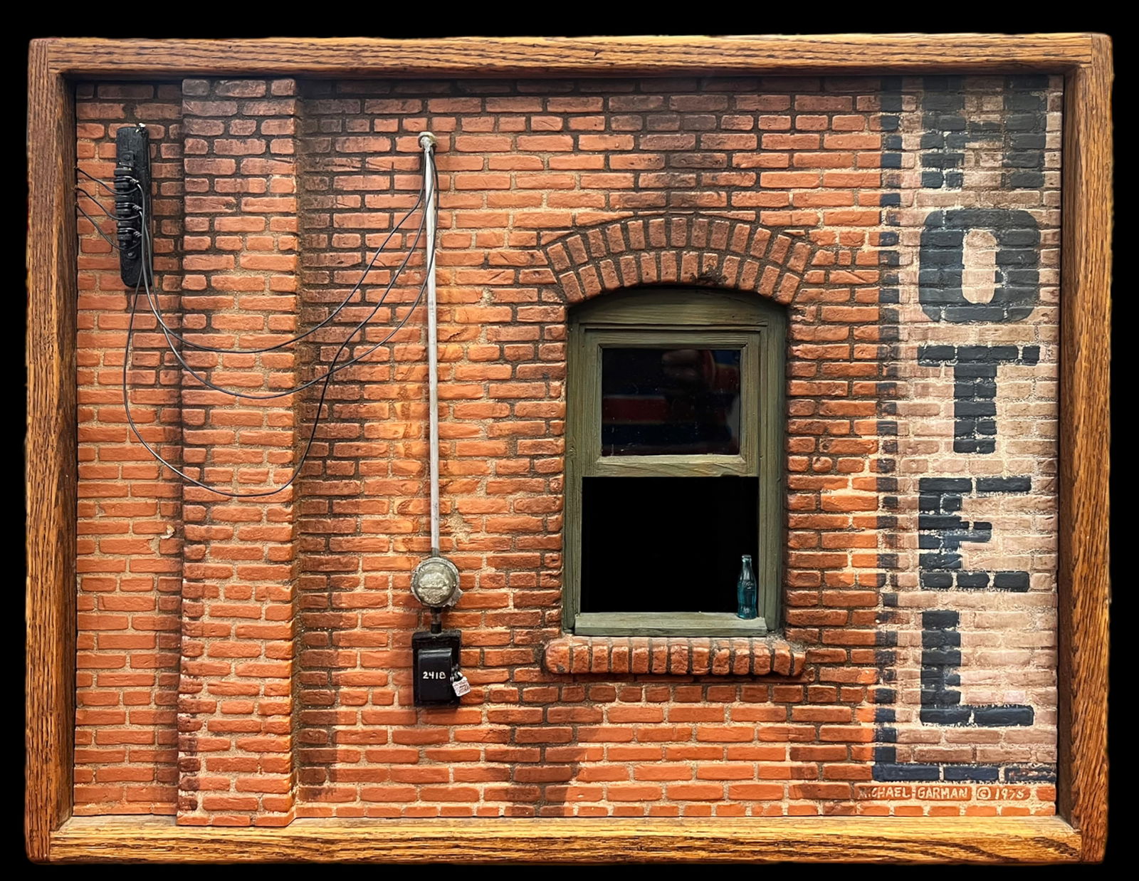 Michael Garman Light Up Hotel Diorama. (1 of 7)