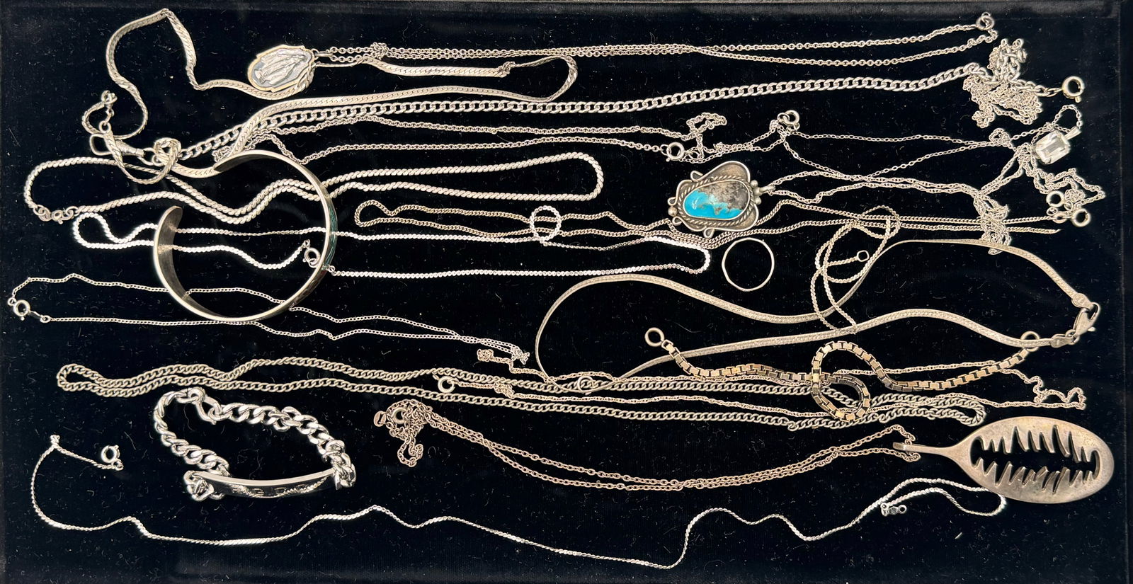 Lot of Silver Necklaces & Bracelets. (1 of 1)