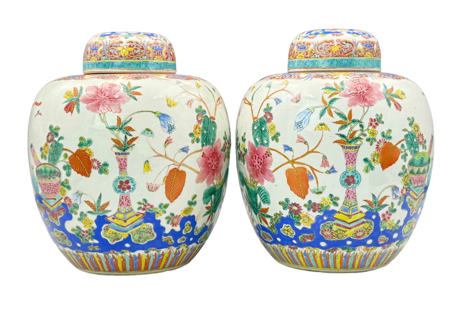Pair of Old Hand-Painted Porcelain Chinese Jars. (1 of 5)