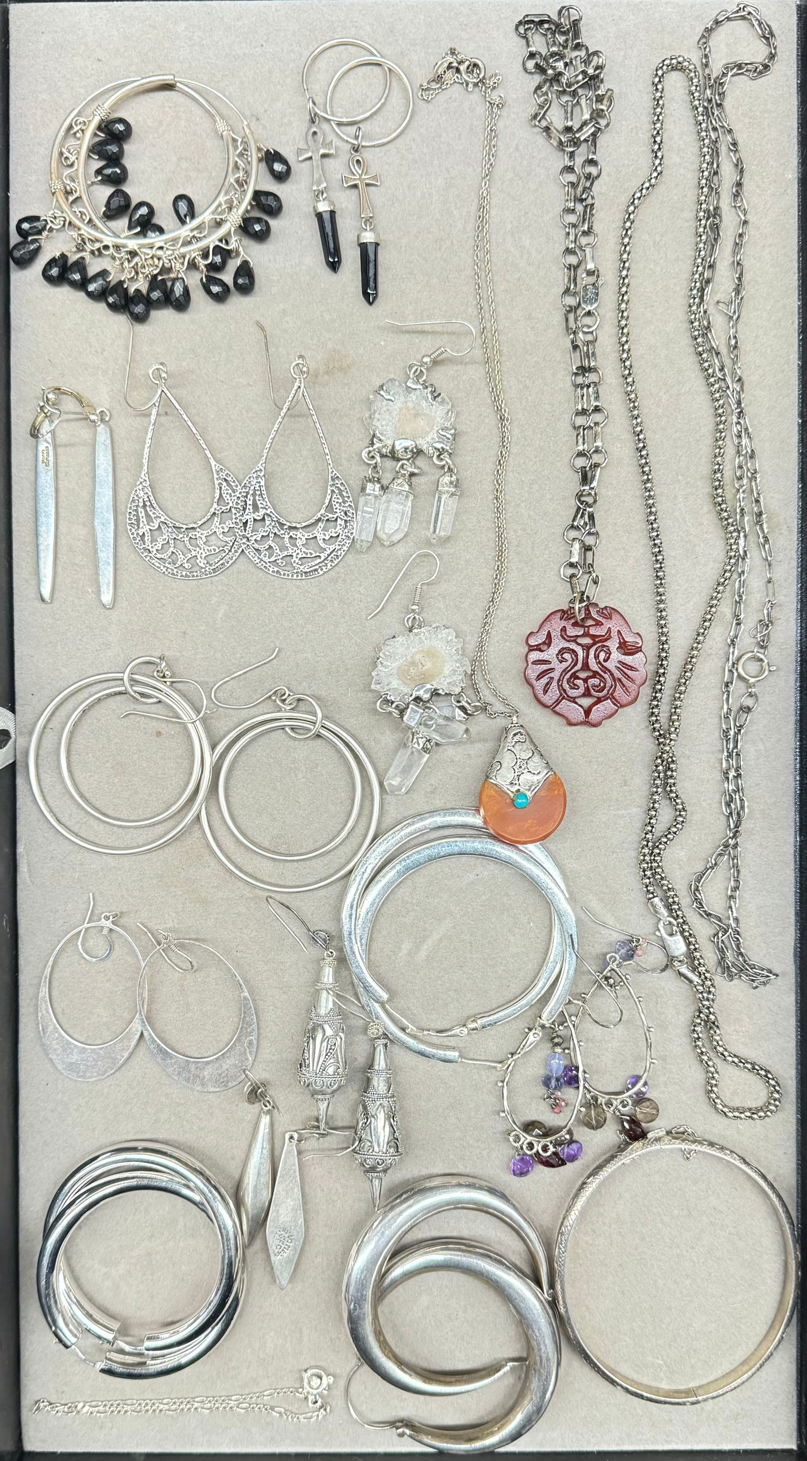Lot of Assorted Silver Jewelry. (1 of 3)