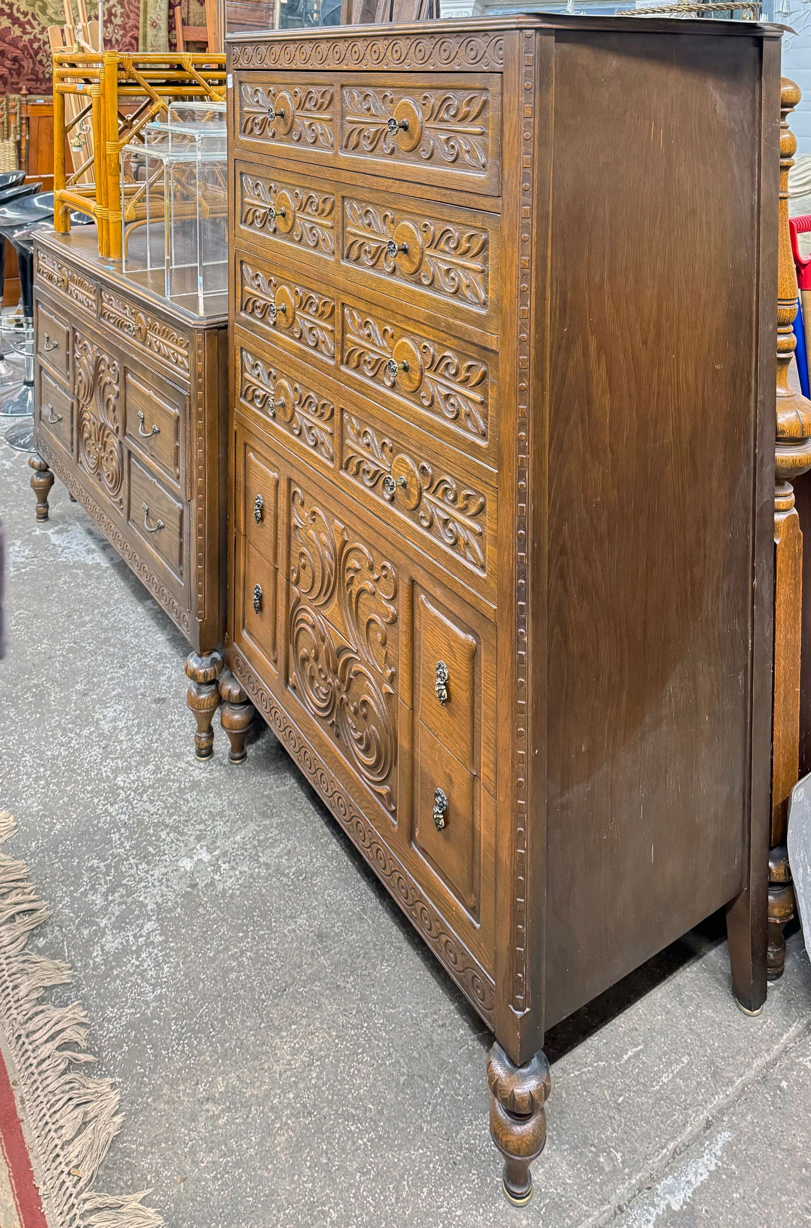 Five Piece Carved Oak Bedroom Set. (1 of 2)
