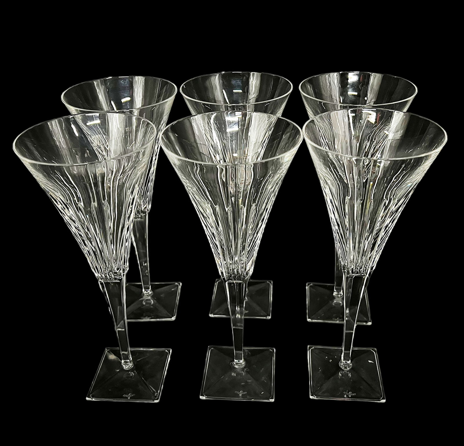 Waterford "Clarion" Goblet Set- 6 Pcs.: They look to be in Nice condition. Each goblet measures 10" tall. In-House Shipping is Available. Please See our Website Regarding In-House Shipping Procedures.