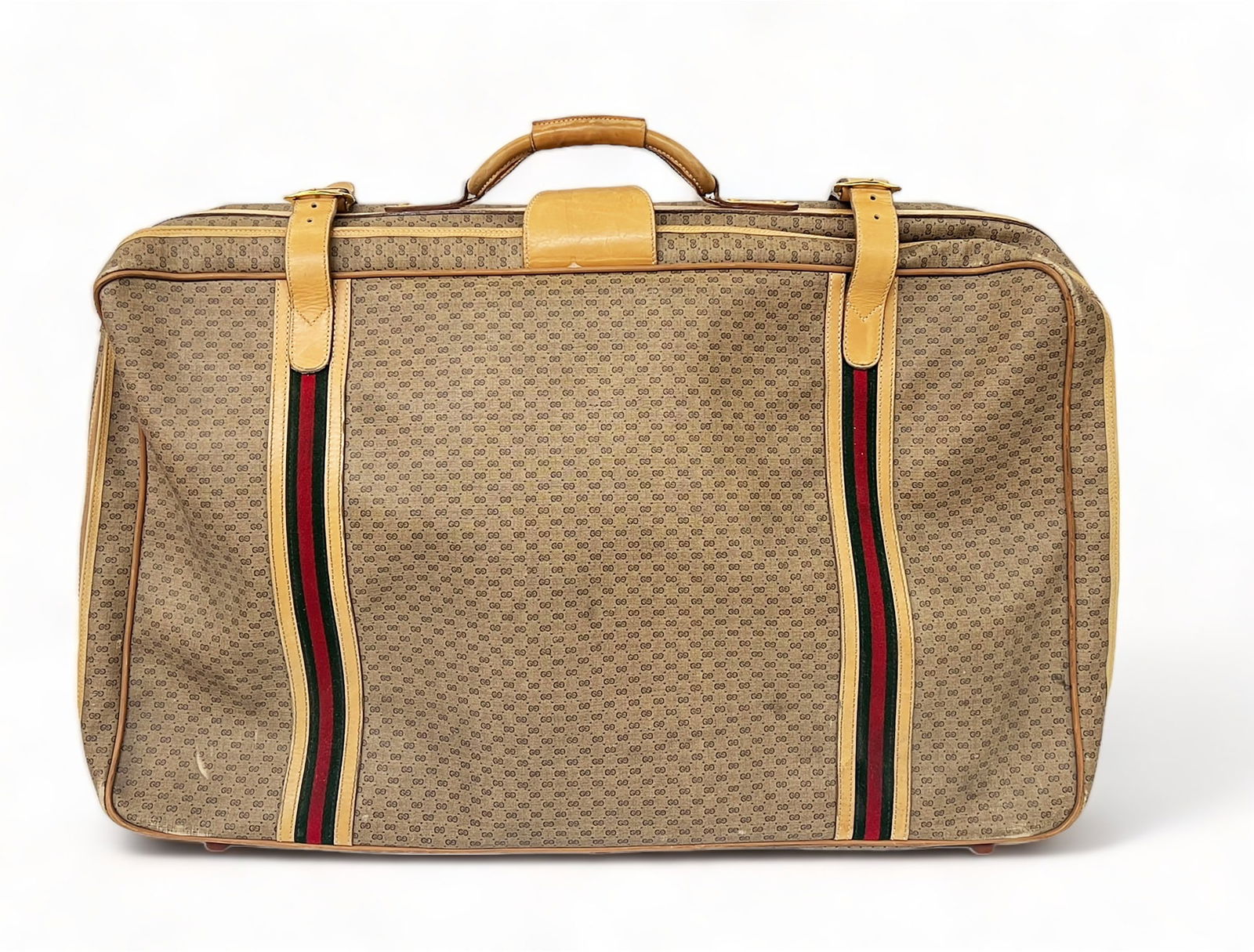 Marked Gucci Suitcase. (1 of 10)