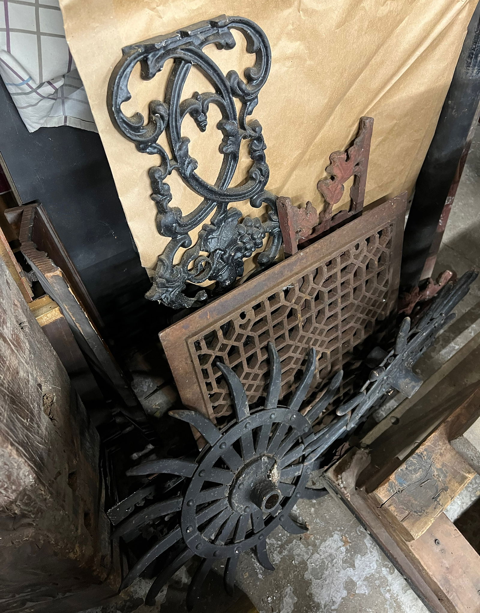 Lot of Seven Metal Garden Decorations. (1 of 1)