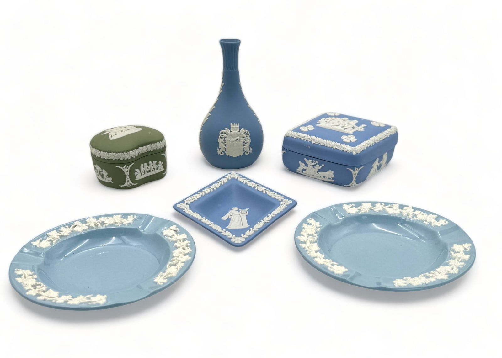 Lot of Asst. Wedgwood Jasperware & Queen's Ware. (1 of 3)
