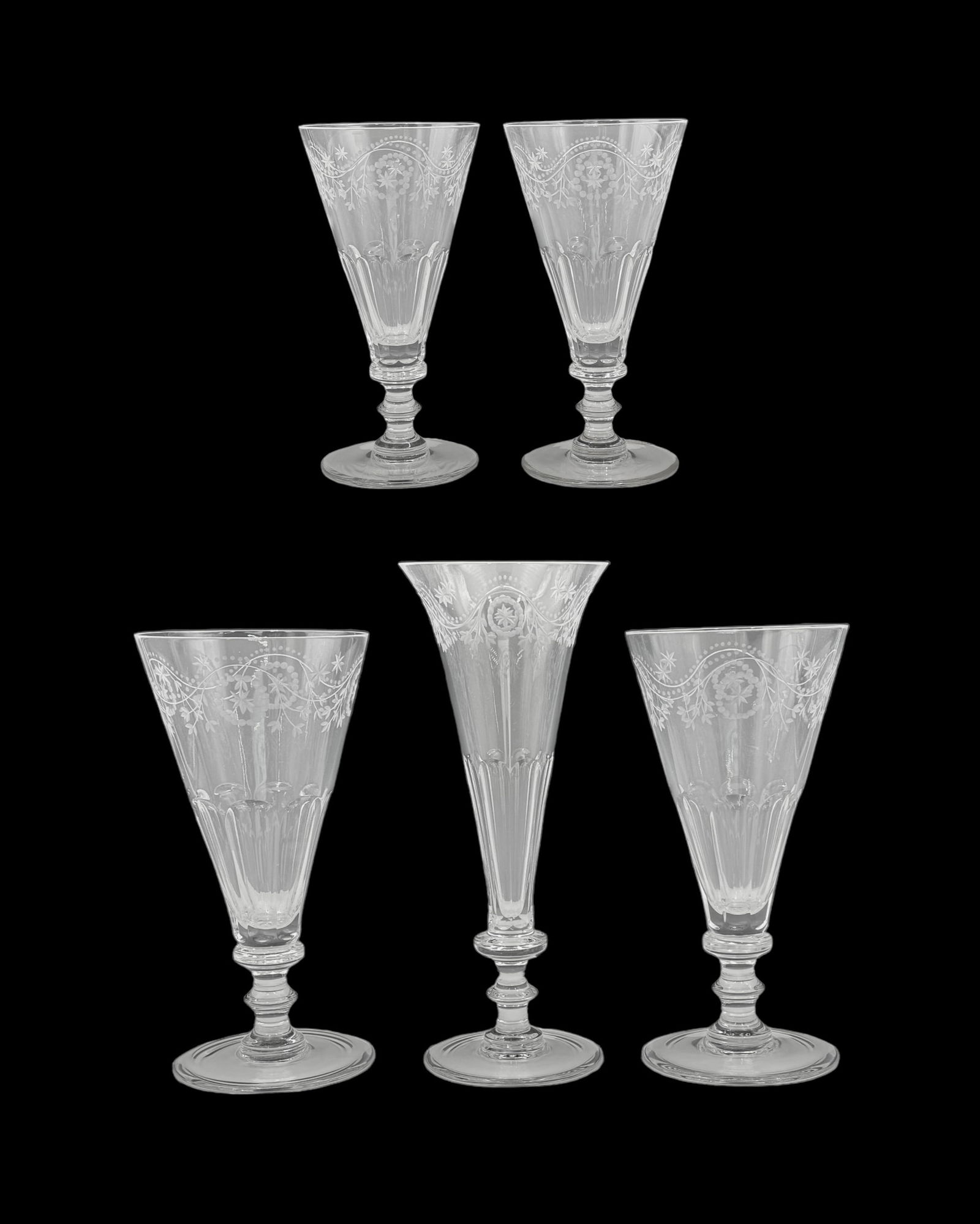 Set of 5 William Yeoward Bunny Stemware Goblets. (1 of 2)
